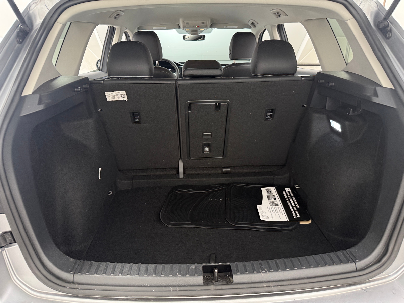 Thumbnail: 2024 Volkswagen Taos - 7