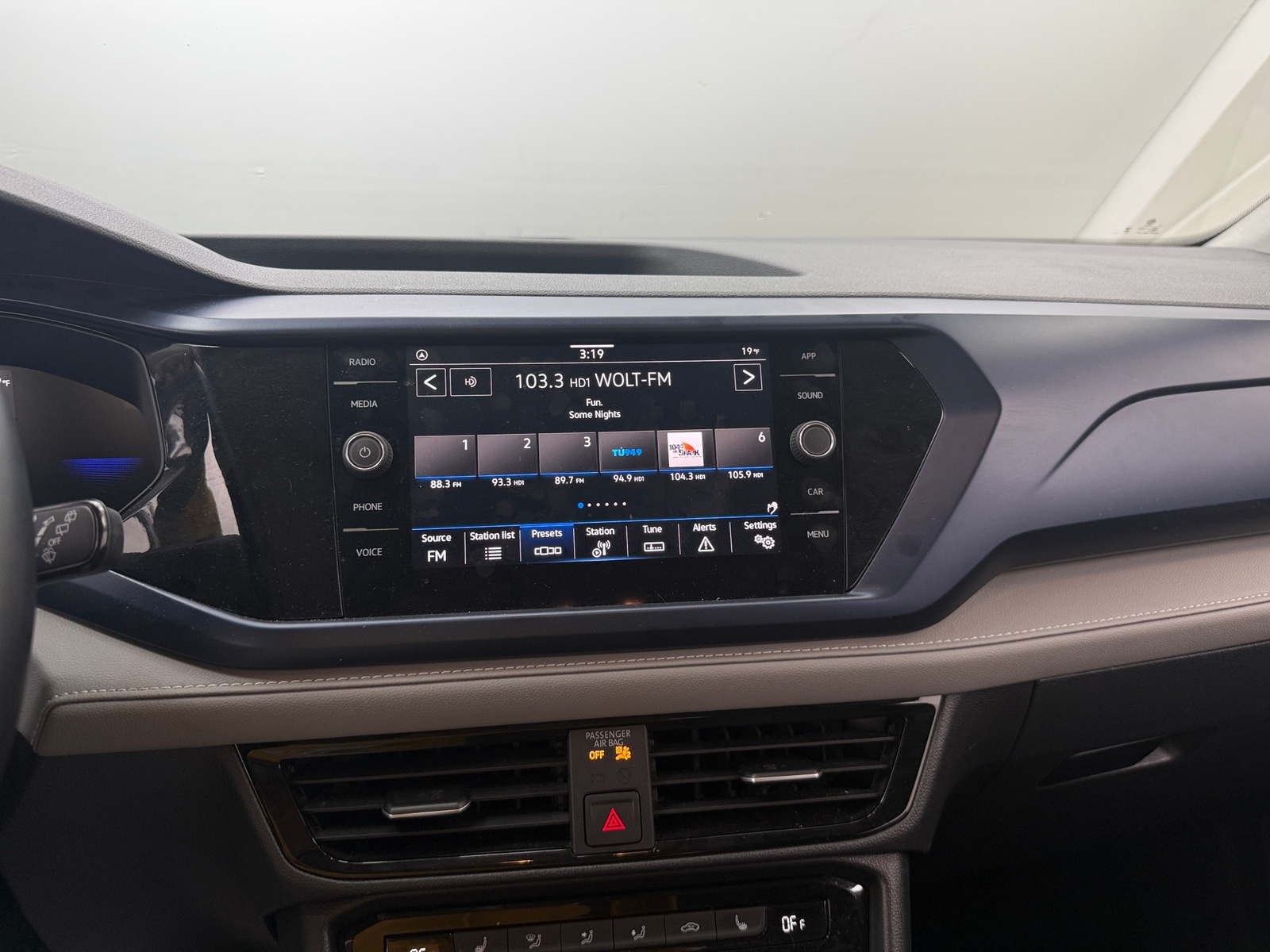 Thumbnail: 2024 Volkswagen Taos - 4