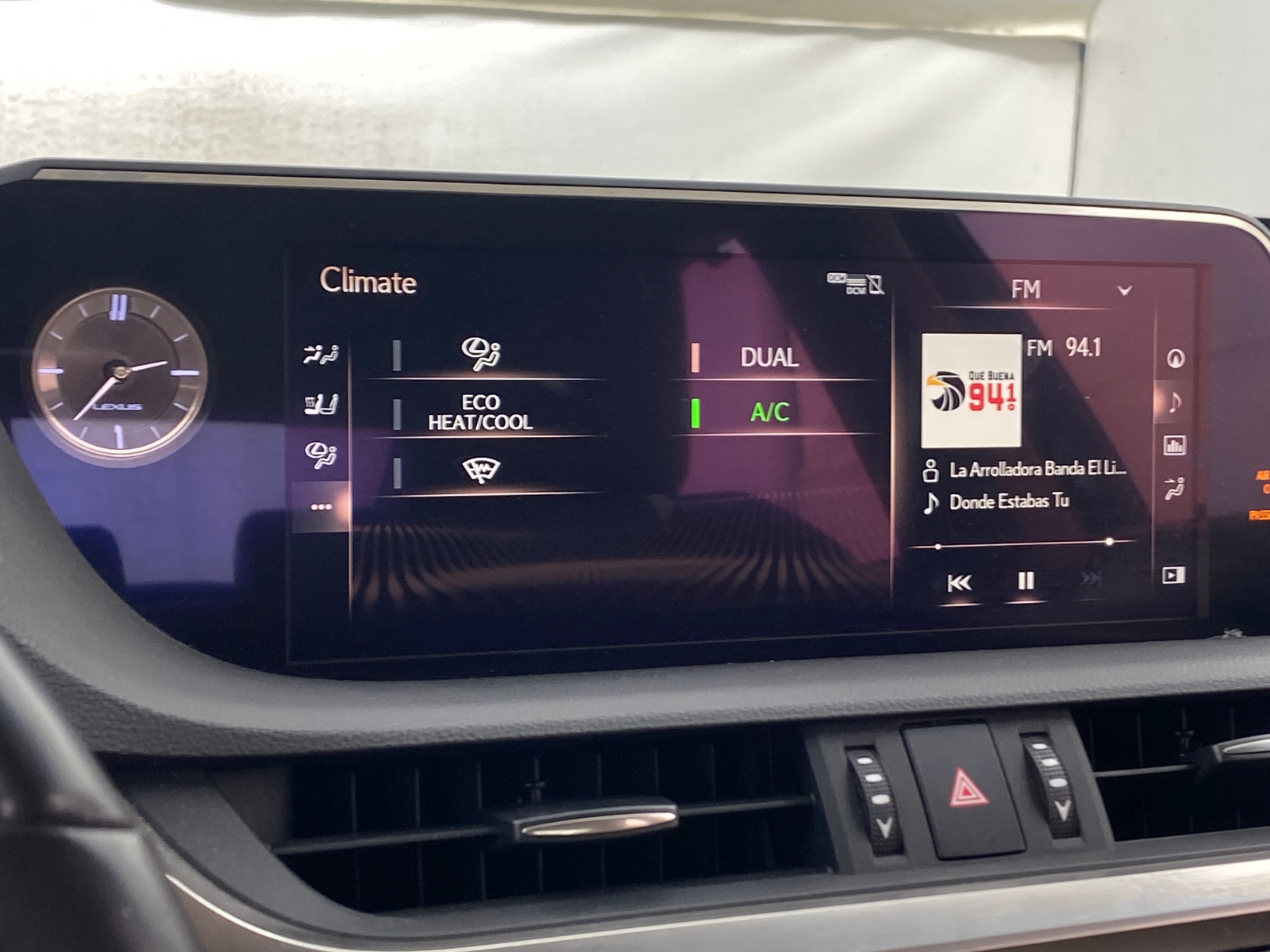 Thumbnail: 2019 Lexus ES - 3