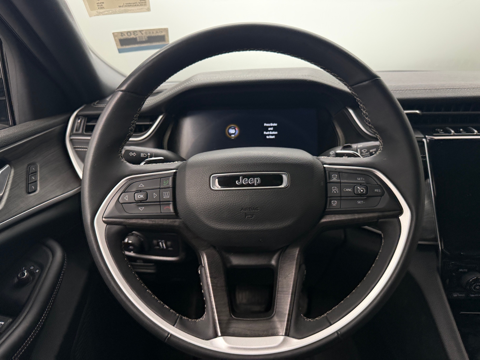 Thumbnail: 2024 Jeep Grand Cherokee L - 4