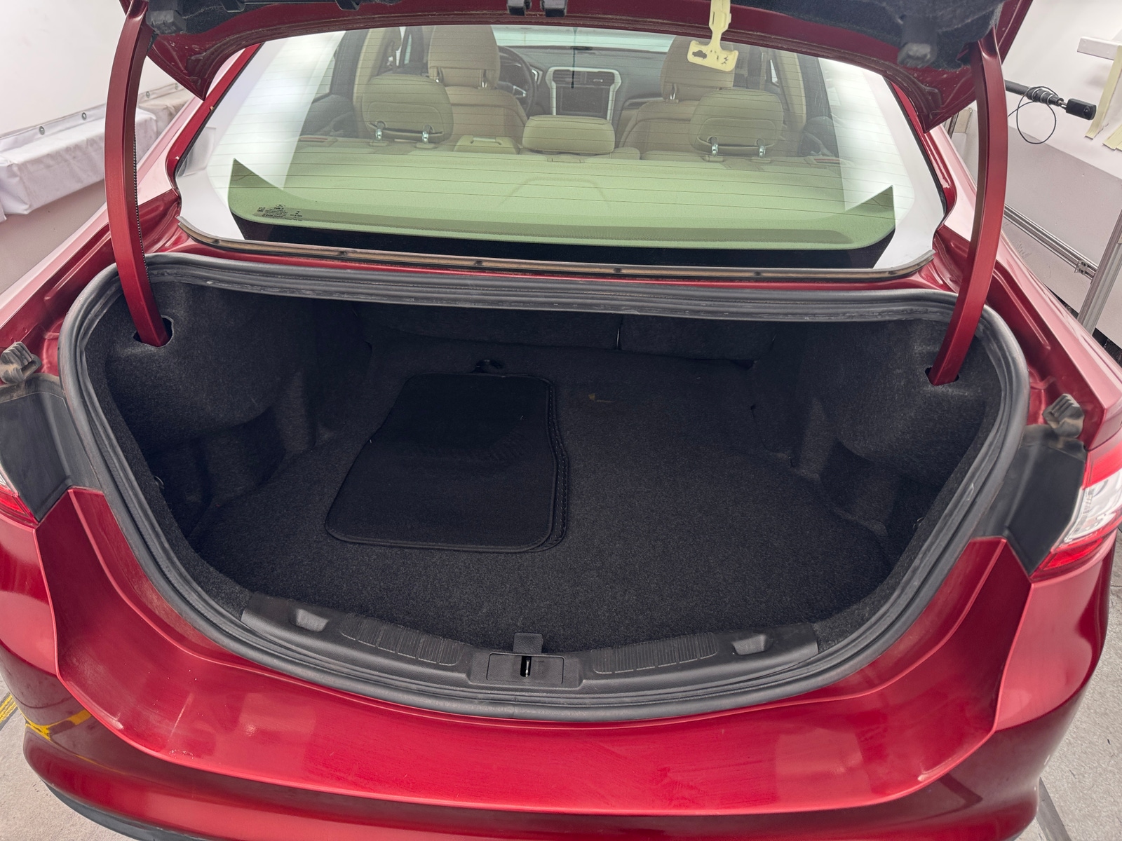 Thumbnail: 2013 Ford Fusion - 7