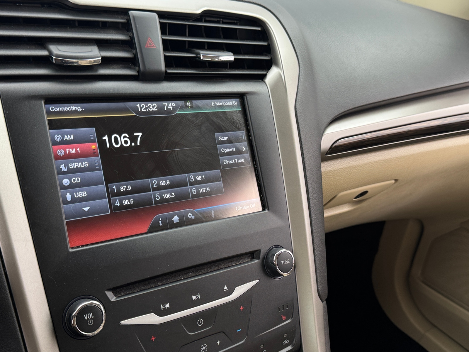 Thumbnail: 2013 Ford Fusion - 4