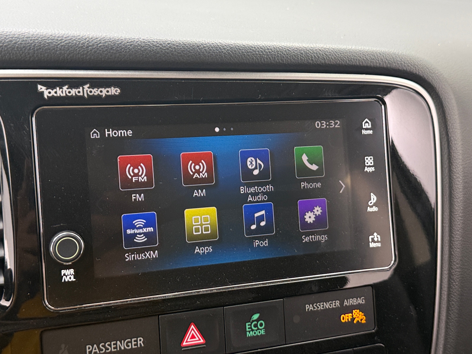 Thumbnail: 2018 Mitsubishi Outlander - 3