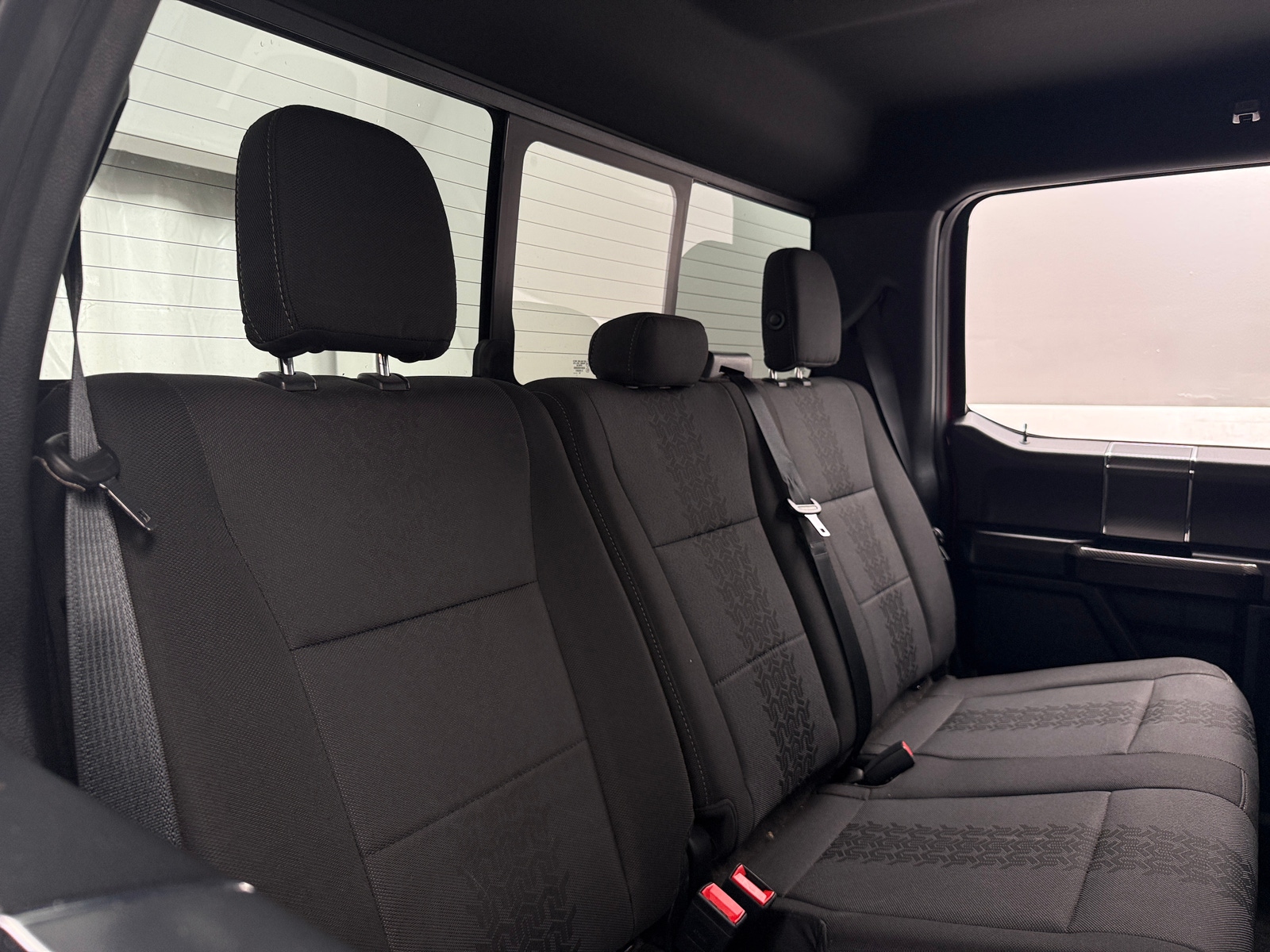 Thumbnail: 2019 Ford Econoline - 6