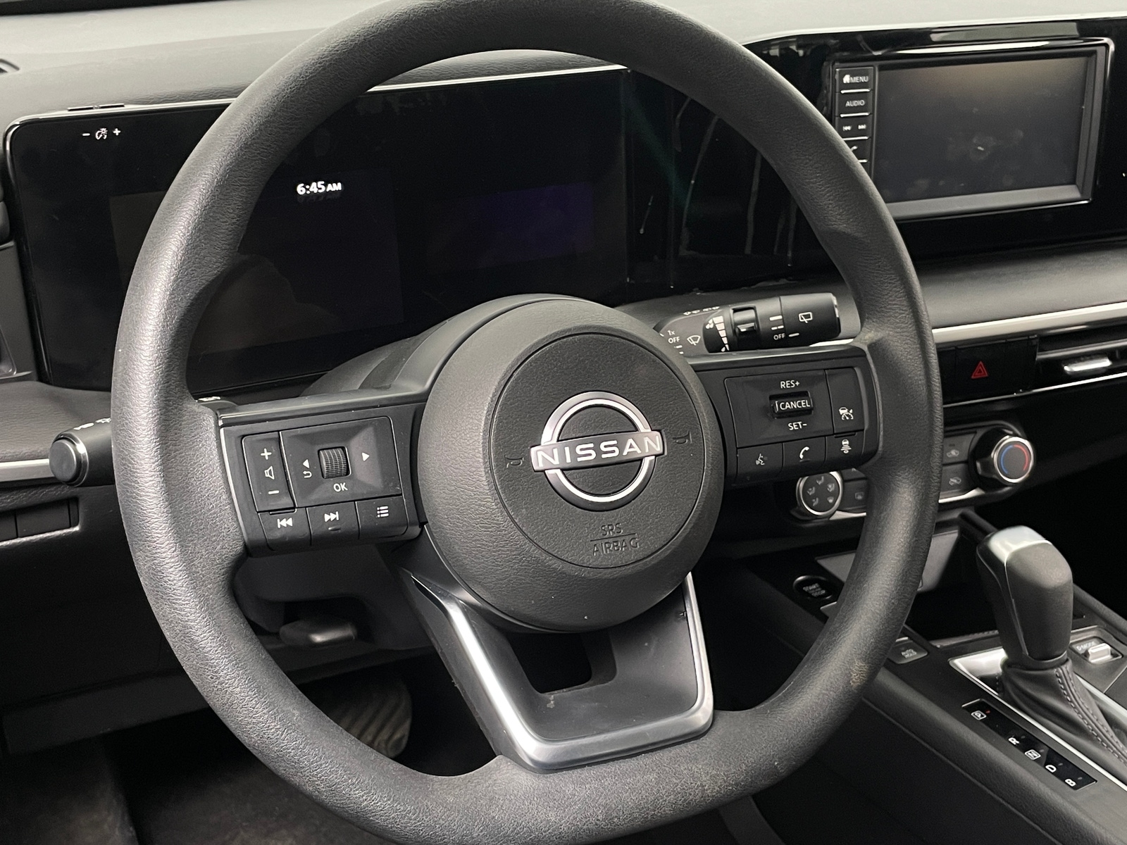 Thumbnail: 2025 Nissan Kicks - 5