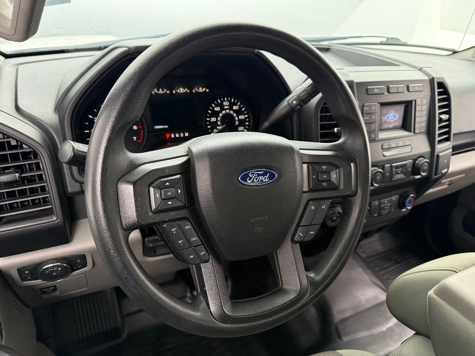 Thumbnail: 2019 Ford Econoline - 5