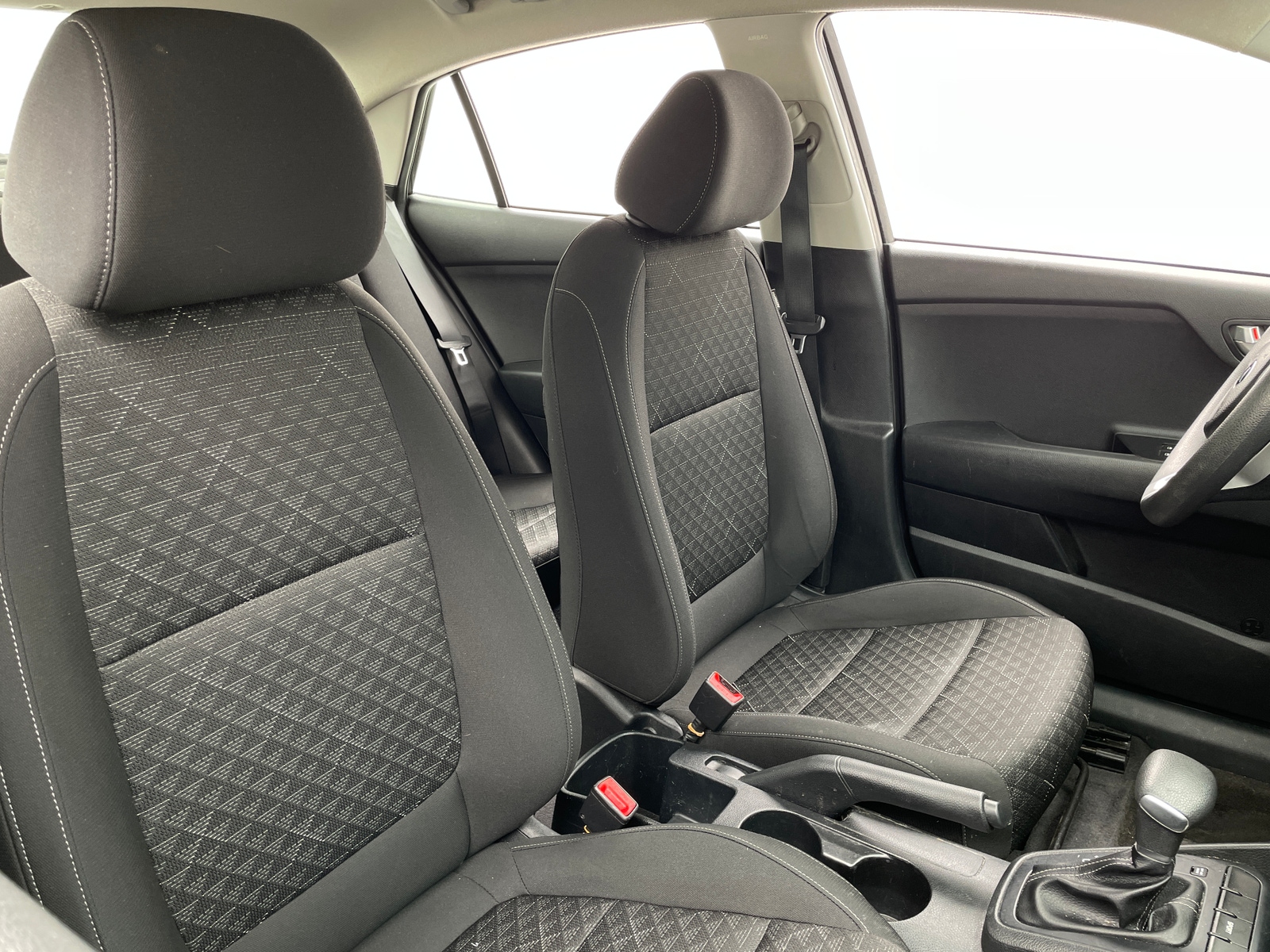 Thumbnail: 2021 Kia Rio - 2