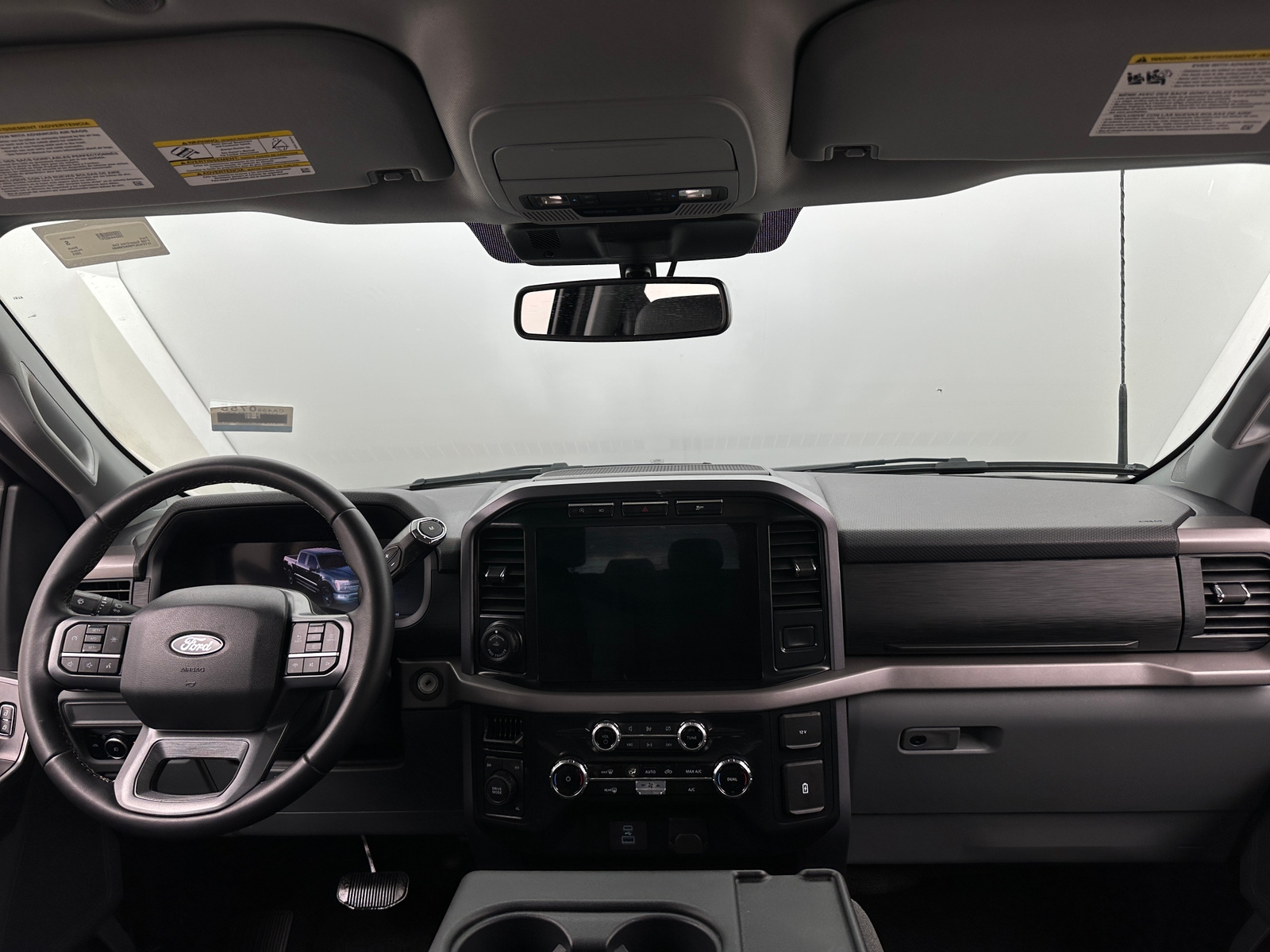 Thumbnail: 2024 Ford Econoline - 3