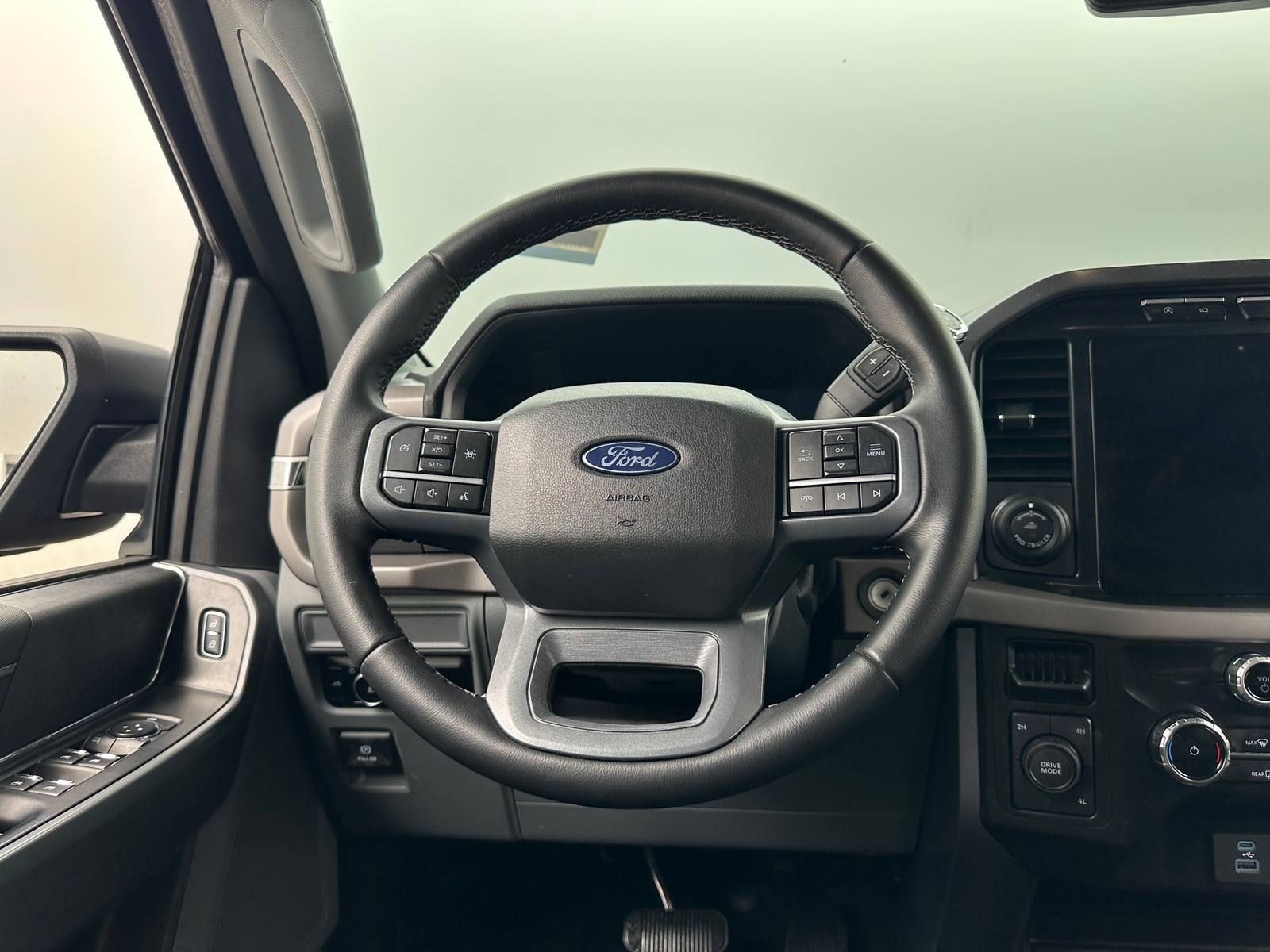 Thumbnail: 2024 Ford Econoline - 5