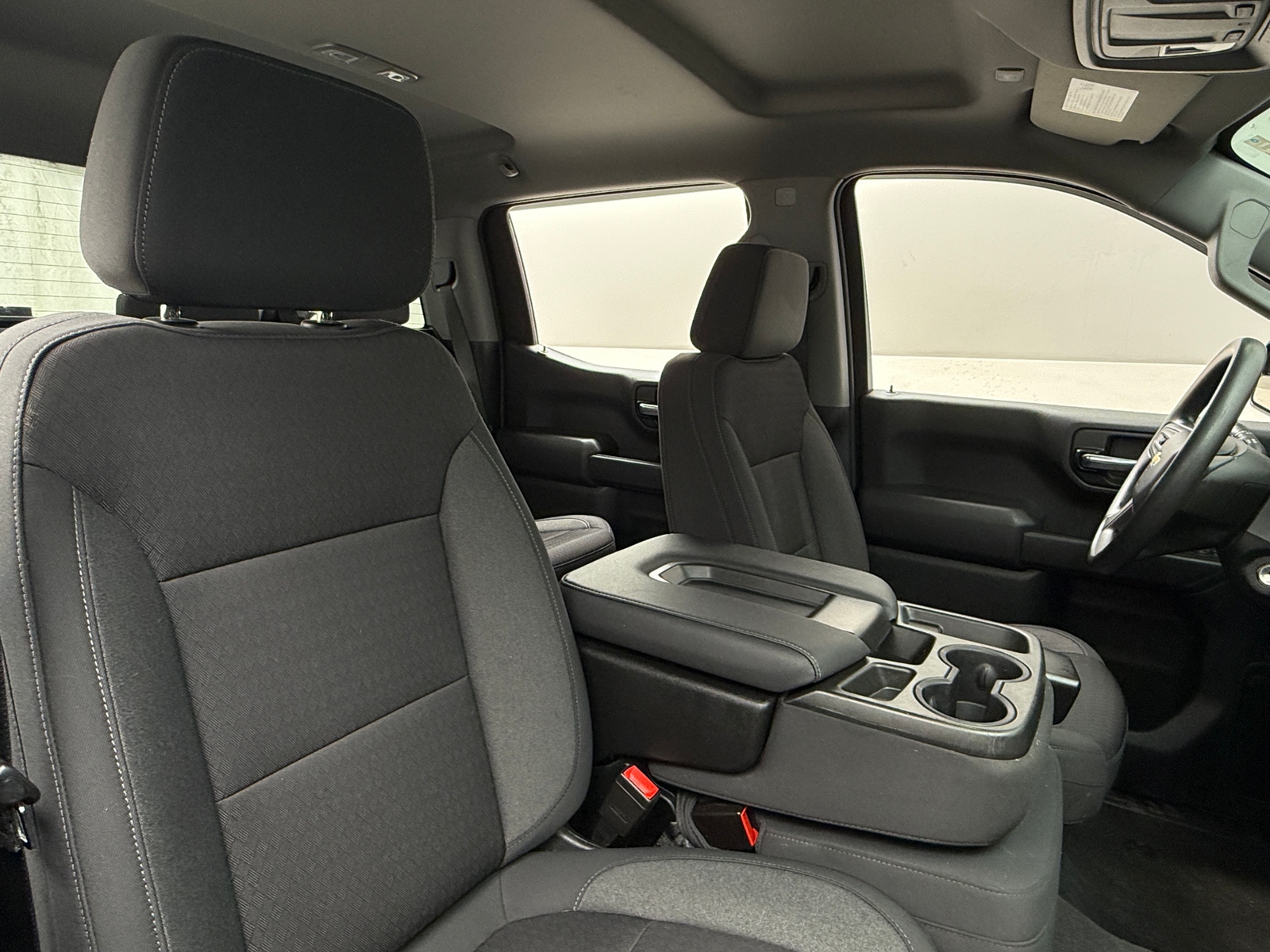 Thumbnail: 2022 Chevrolet Silverado 1500 - 2