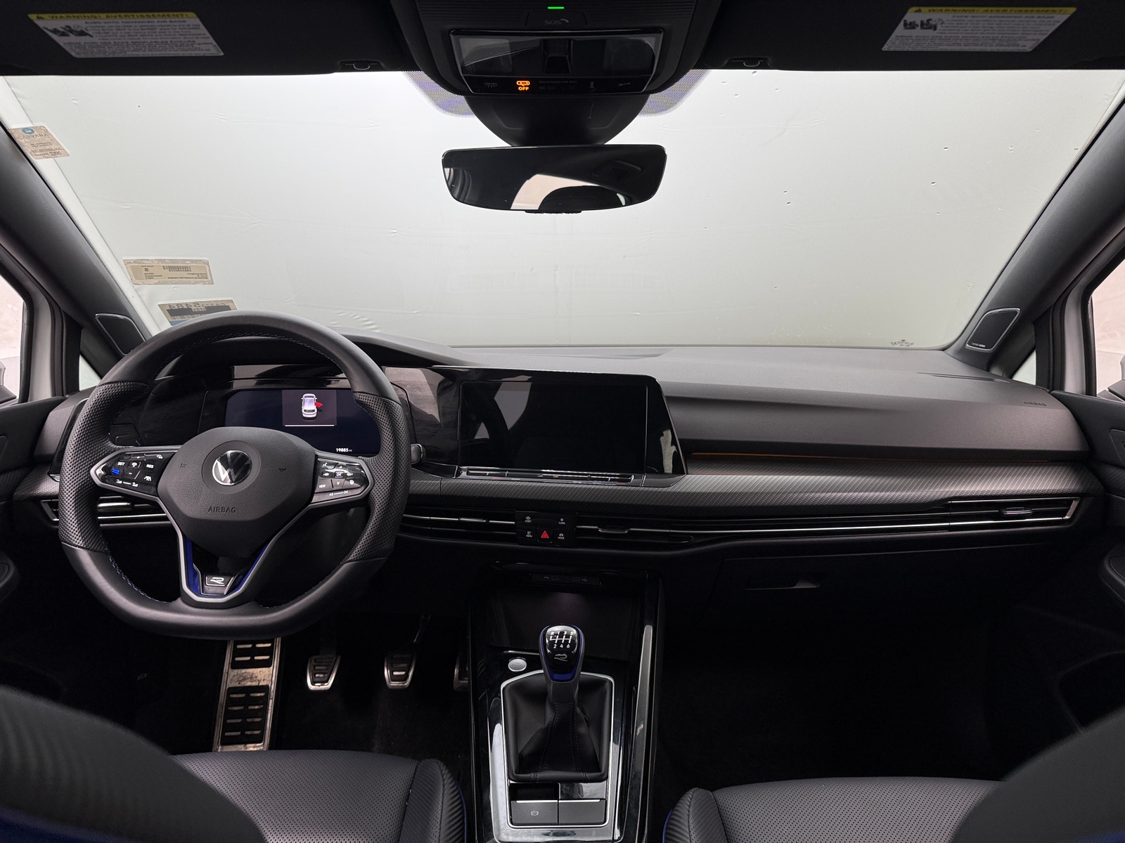 Thumbnail: 2023 Volkswagen Golf - 2