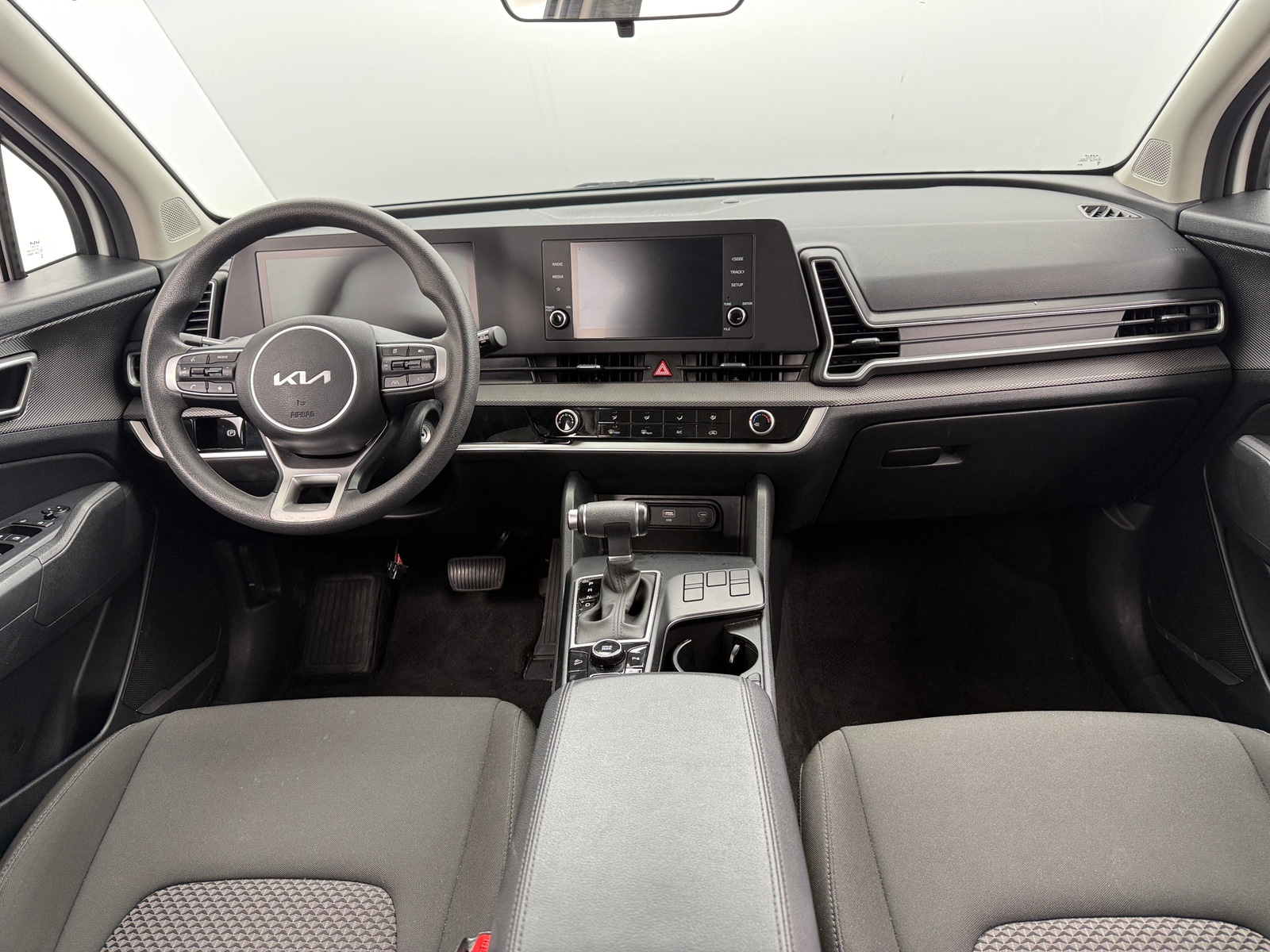 Thumbnail: 2025 Kia Sportage - 3