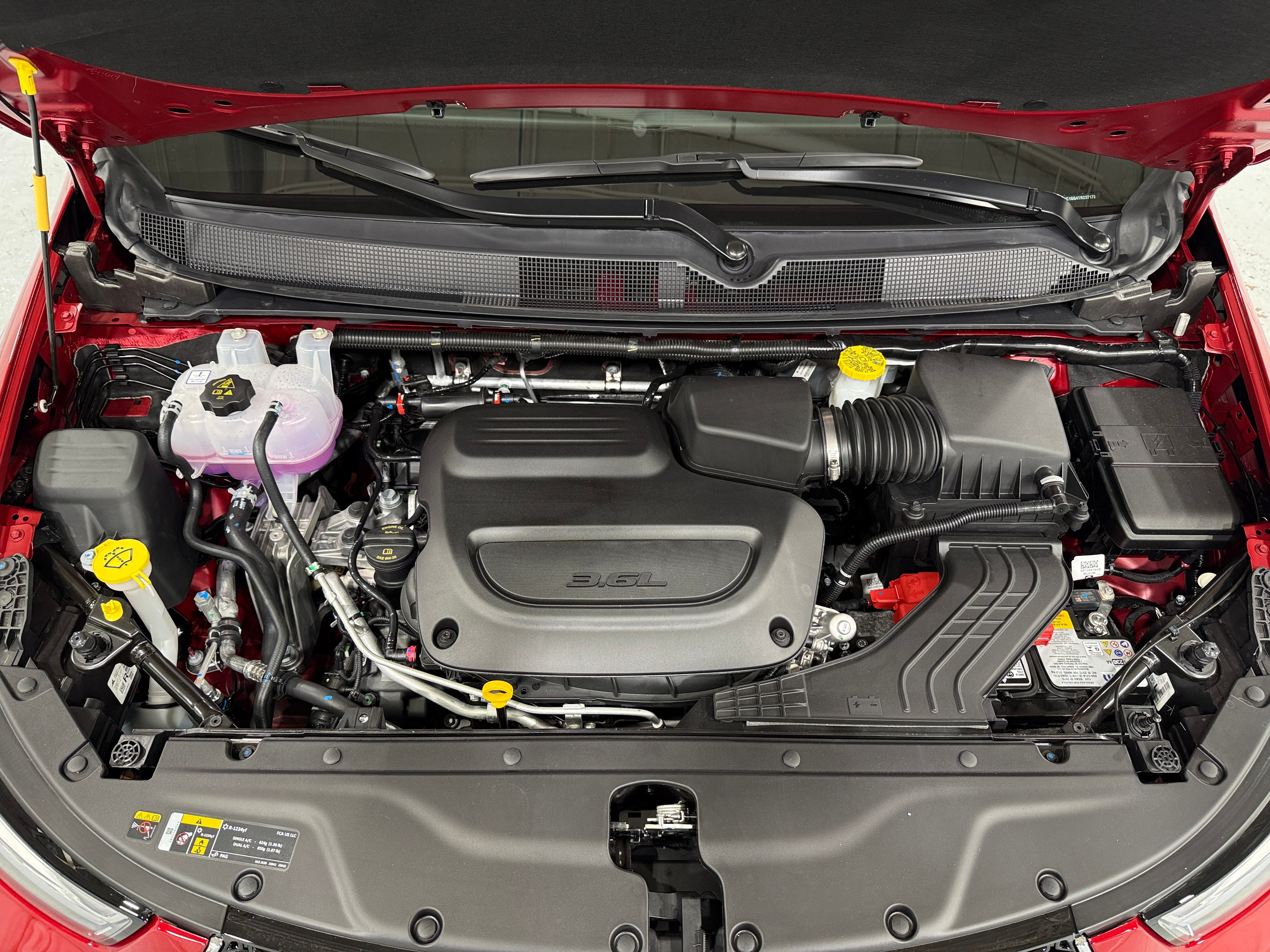 2026 Chrysler Pacifica Limited's photo