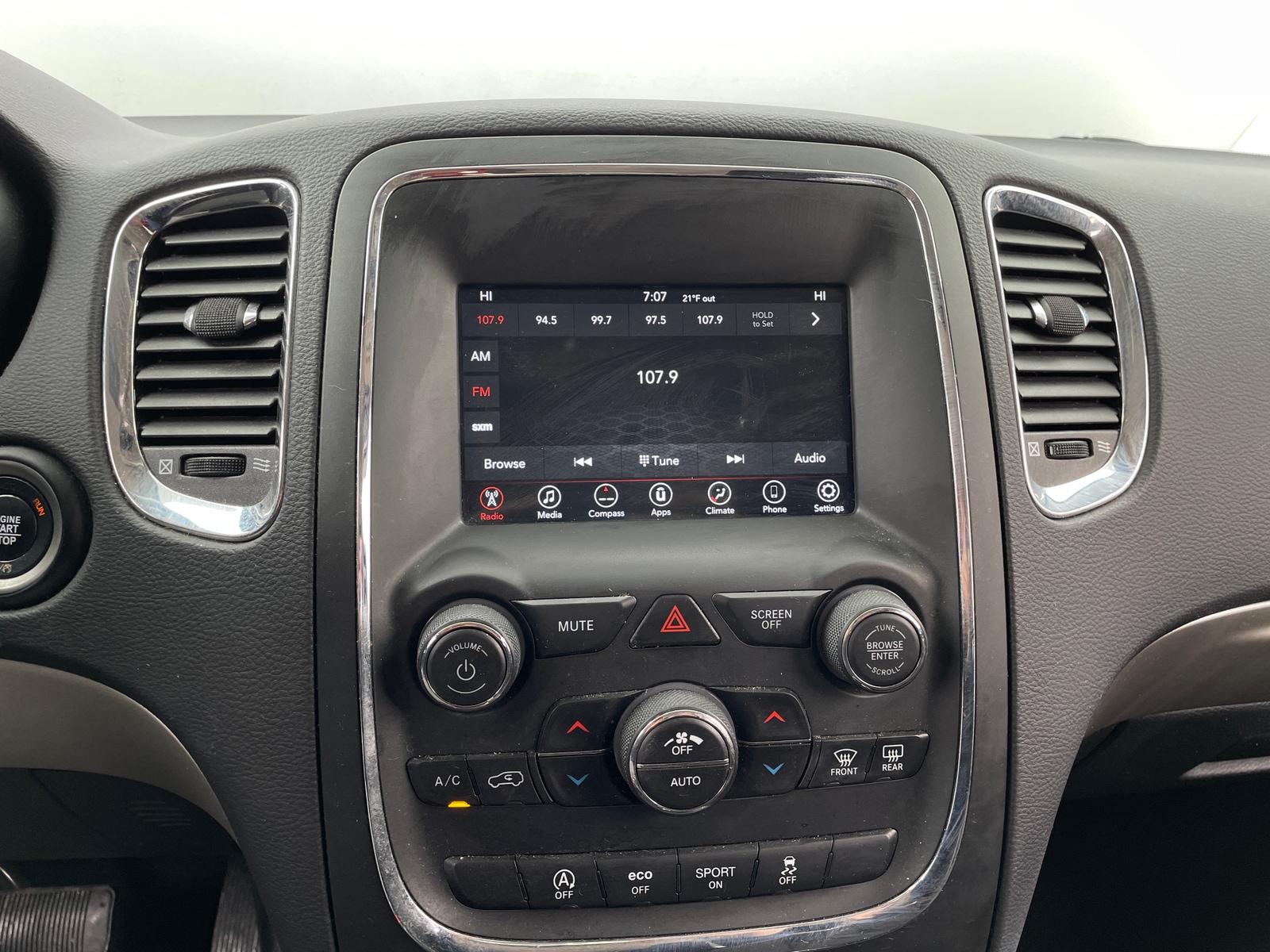 Thumbnail: 2018 Dodge Durango - 4