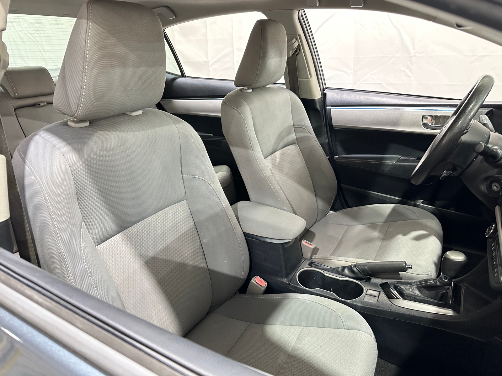 Thumbnail: 2015 Toyota Corolla - 2