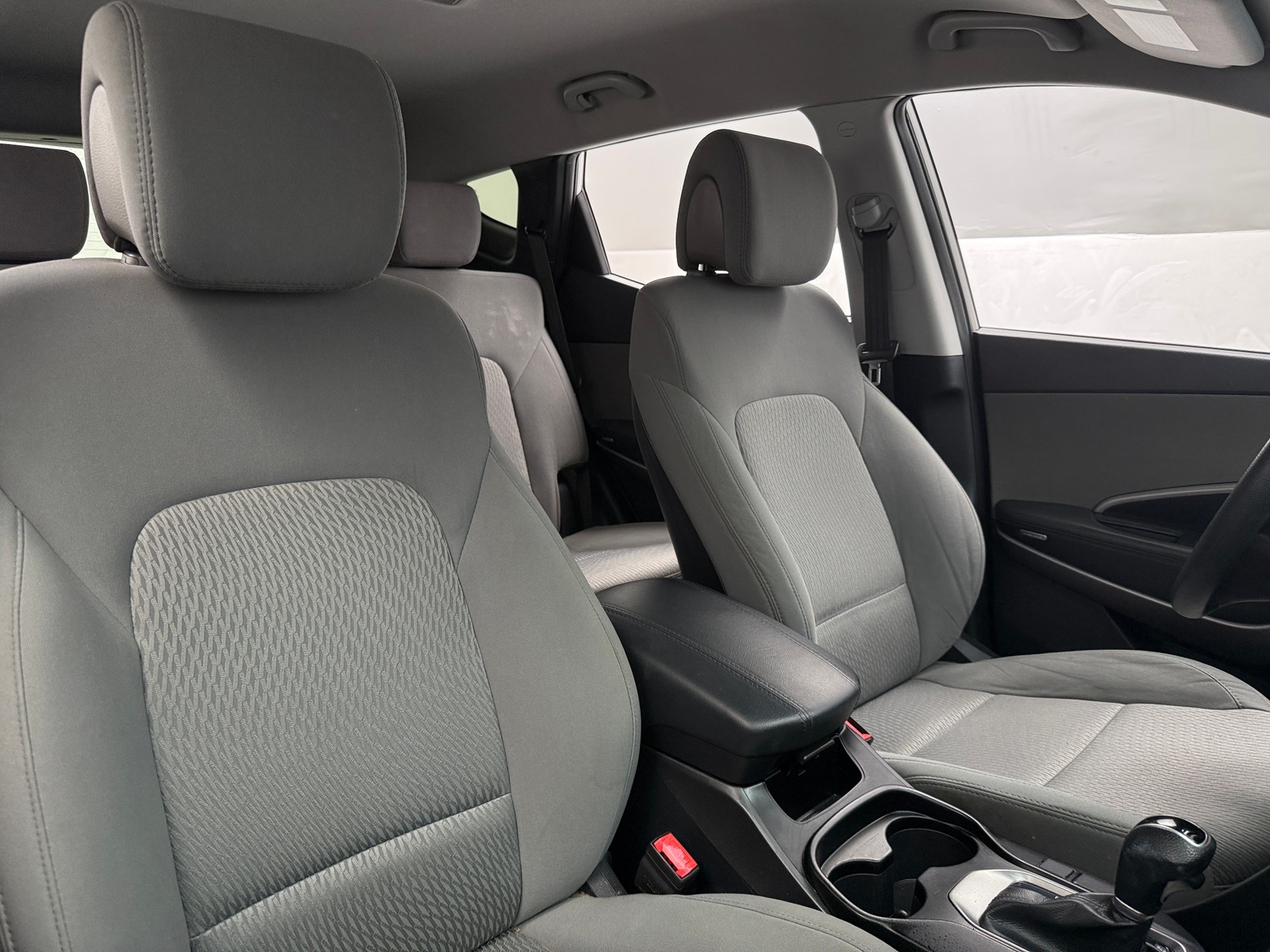 Thumbnail: 2015 Hyundai Santa Fe - 2