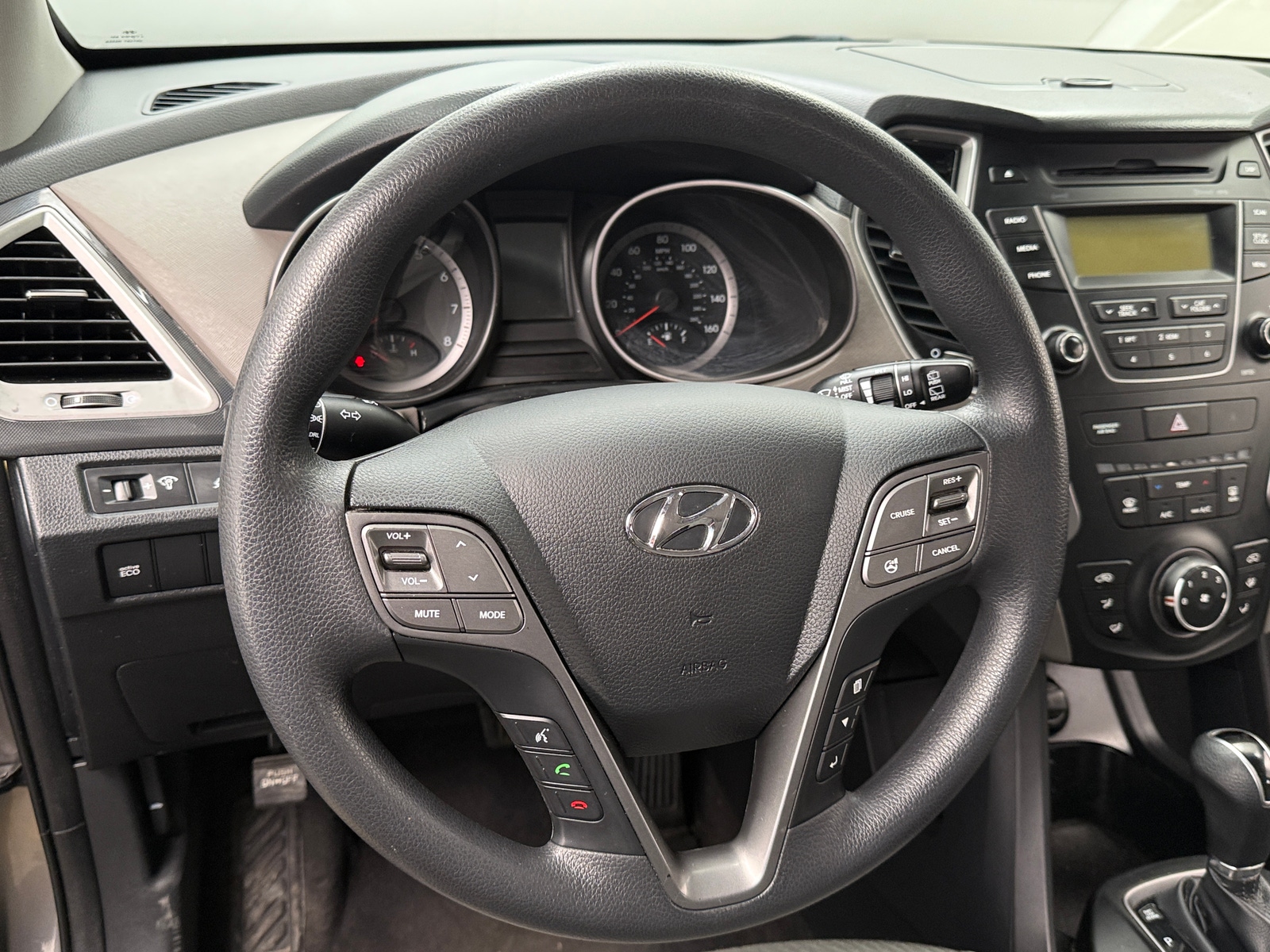 Thumbnail: 2015 Hyundai Santa Fe - 5