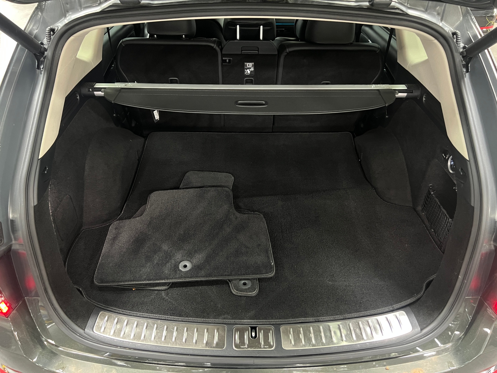 Thumbnail: 2025 Genesis GV80 - 6