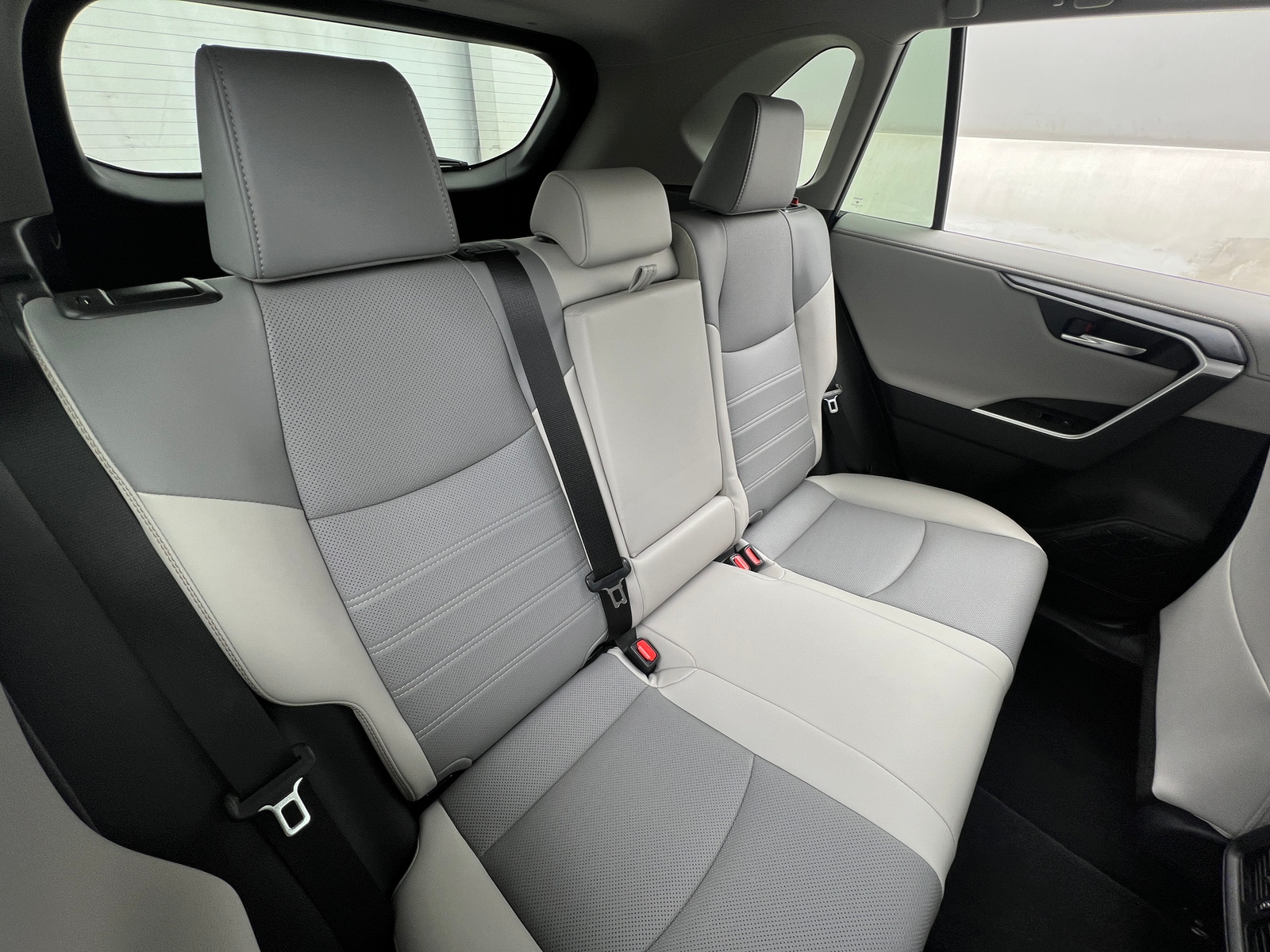 Thumbnail: 2025 Toyota RAV4 - 5