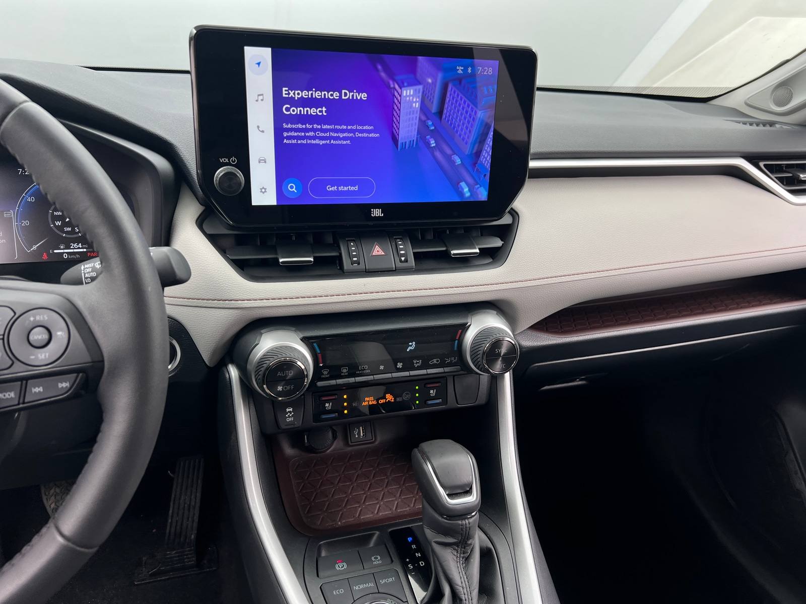 Thumbnail: 2025 Toyota RAV4 - 3