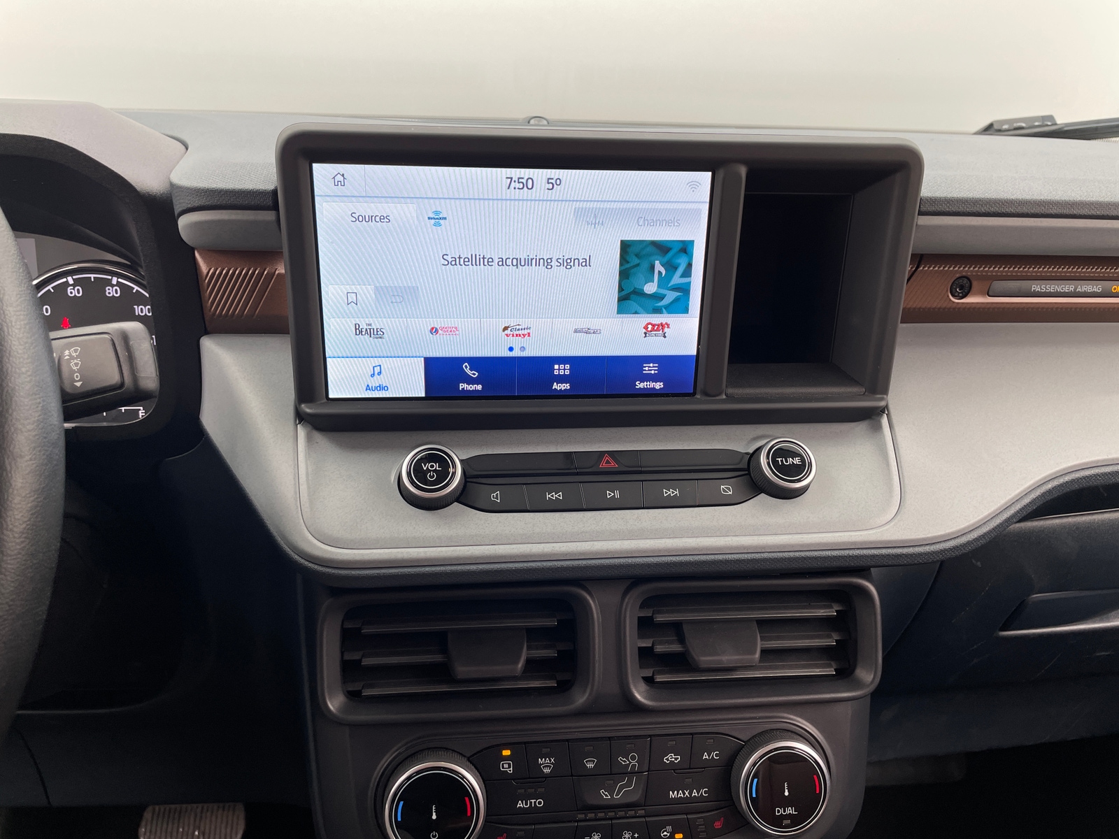 Thumbnail: 2022 Ford Maverick - 3