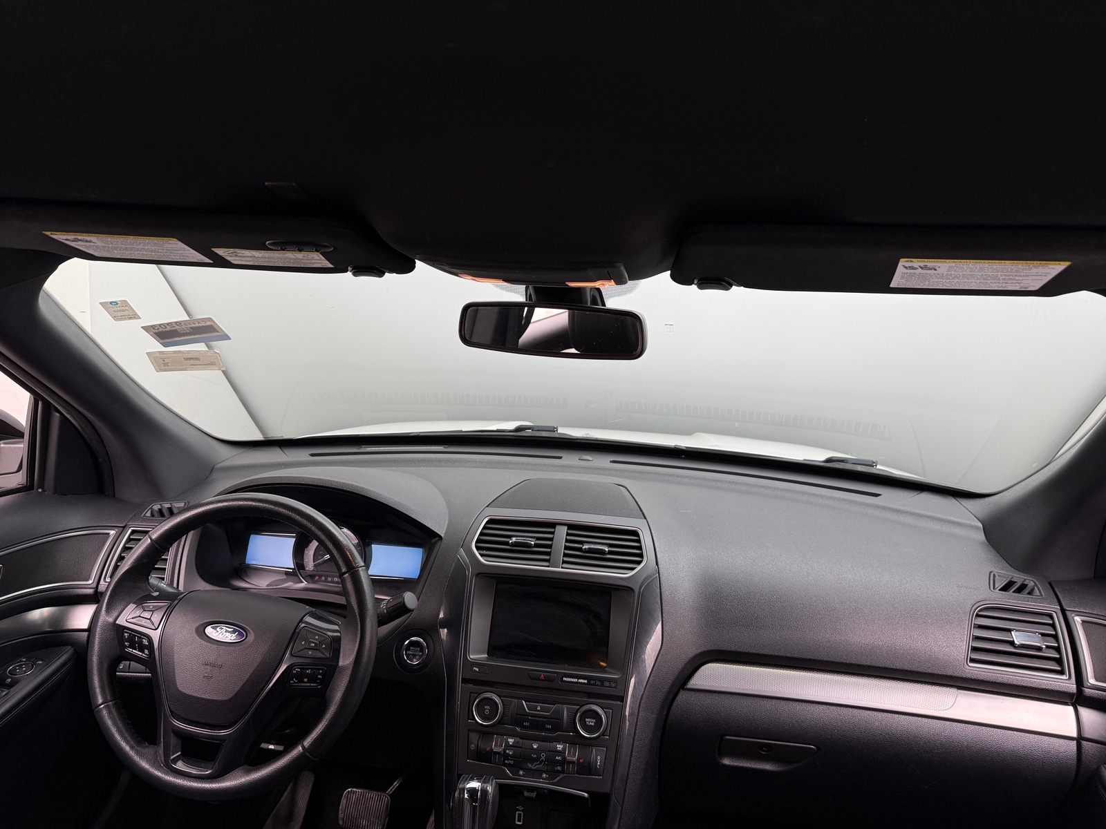 Thumbnail: 2018 Ford Explorer - 3