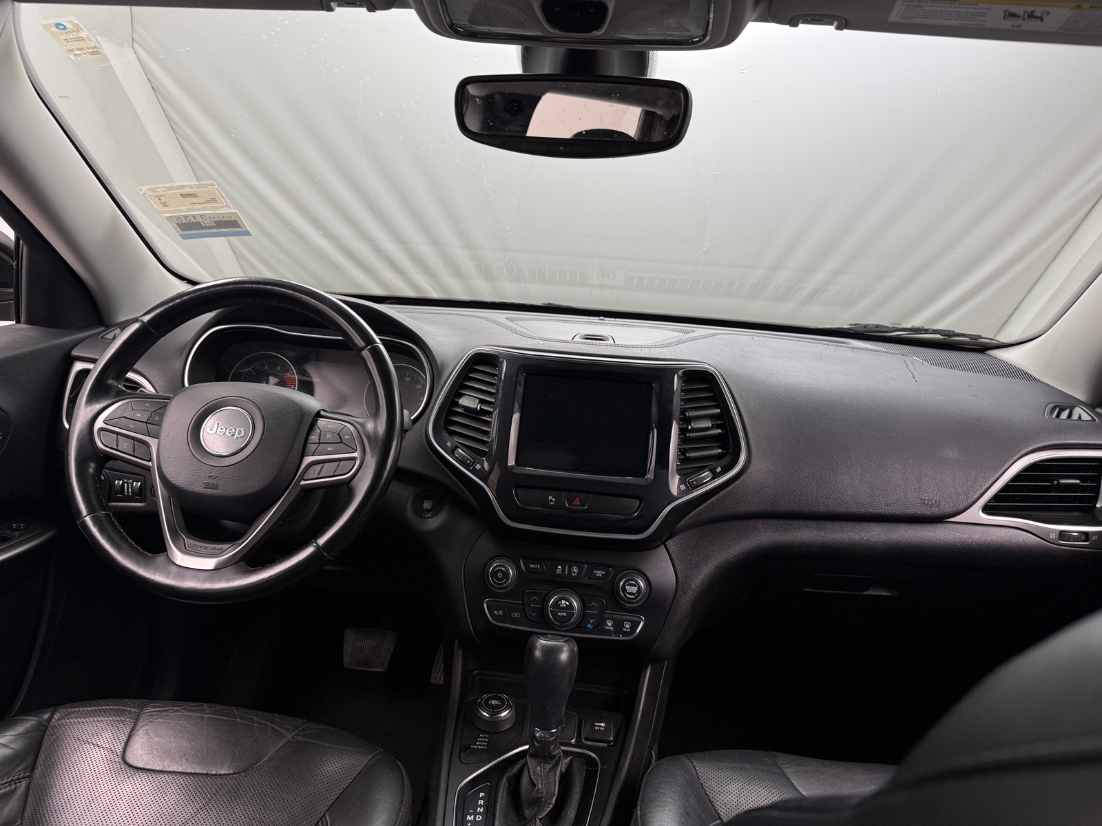 Thumbnail: 2020 Jeep Cherokee - 2