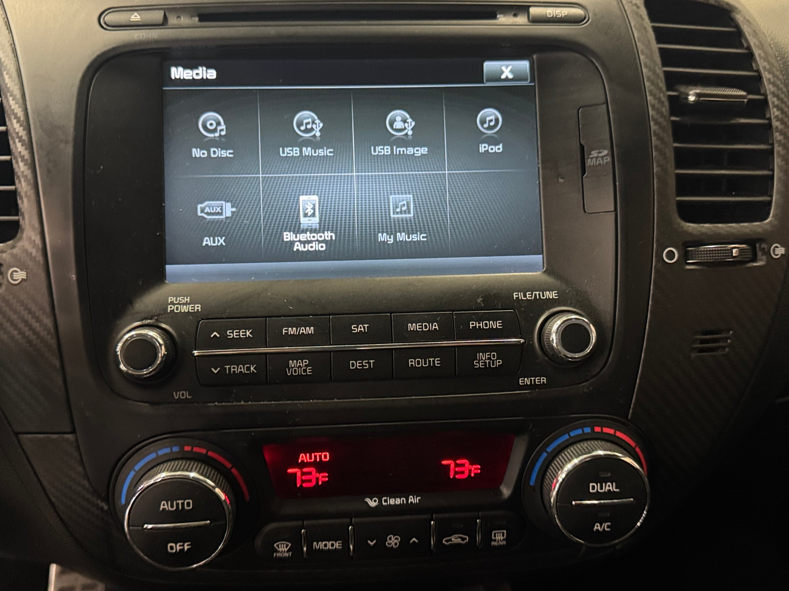 Thumbnail: 2016 Kia Forte - 2