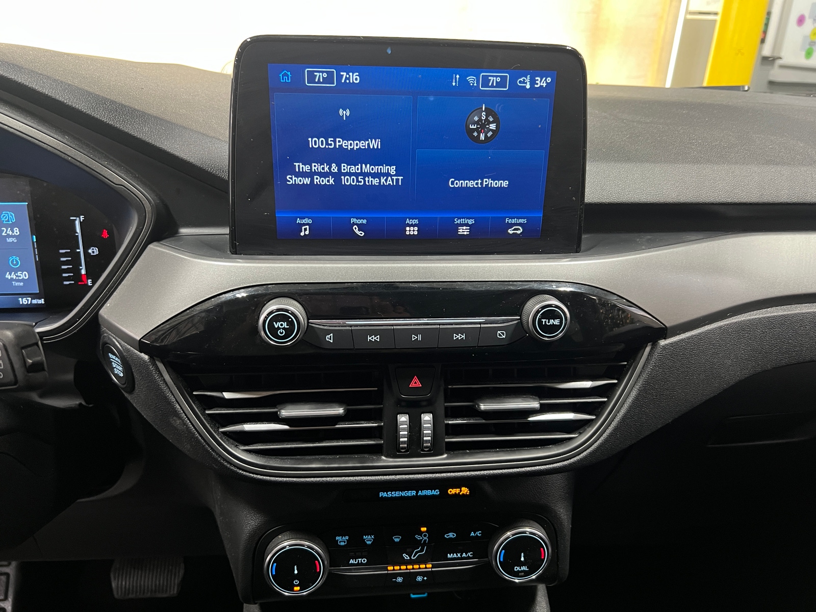 Thumbnail: 2023 Ford Escape - 4