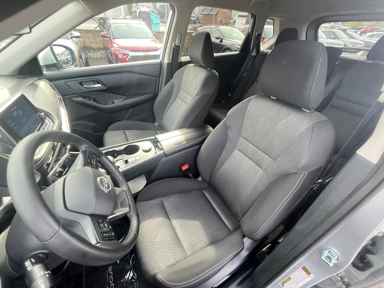 Thumbnail: 2025 Nissan Rogue - 2