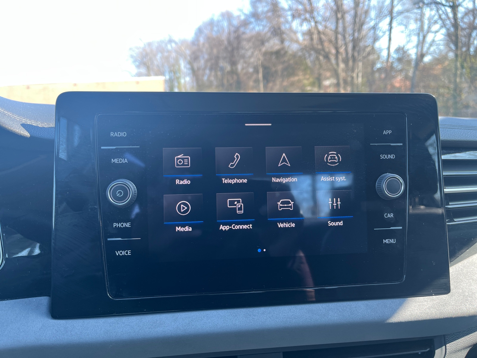 Thumbnail: 2025 Volkswagen Jetta - 3