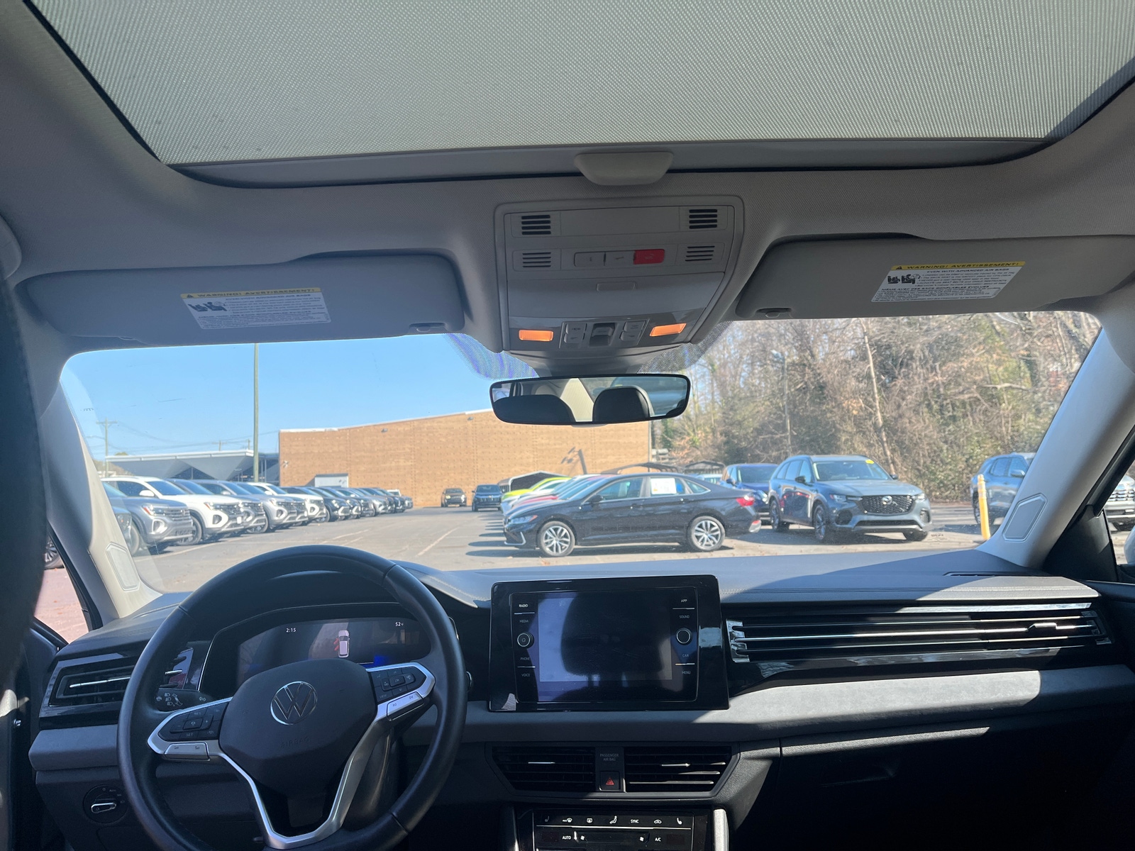 Thumbnail: 2025 Volkswagen Jetta - 2