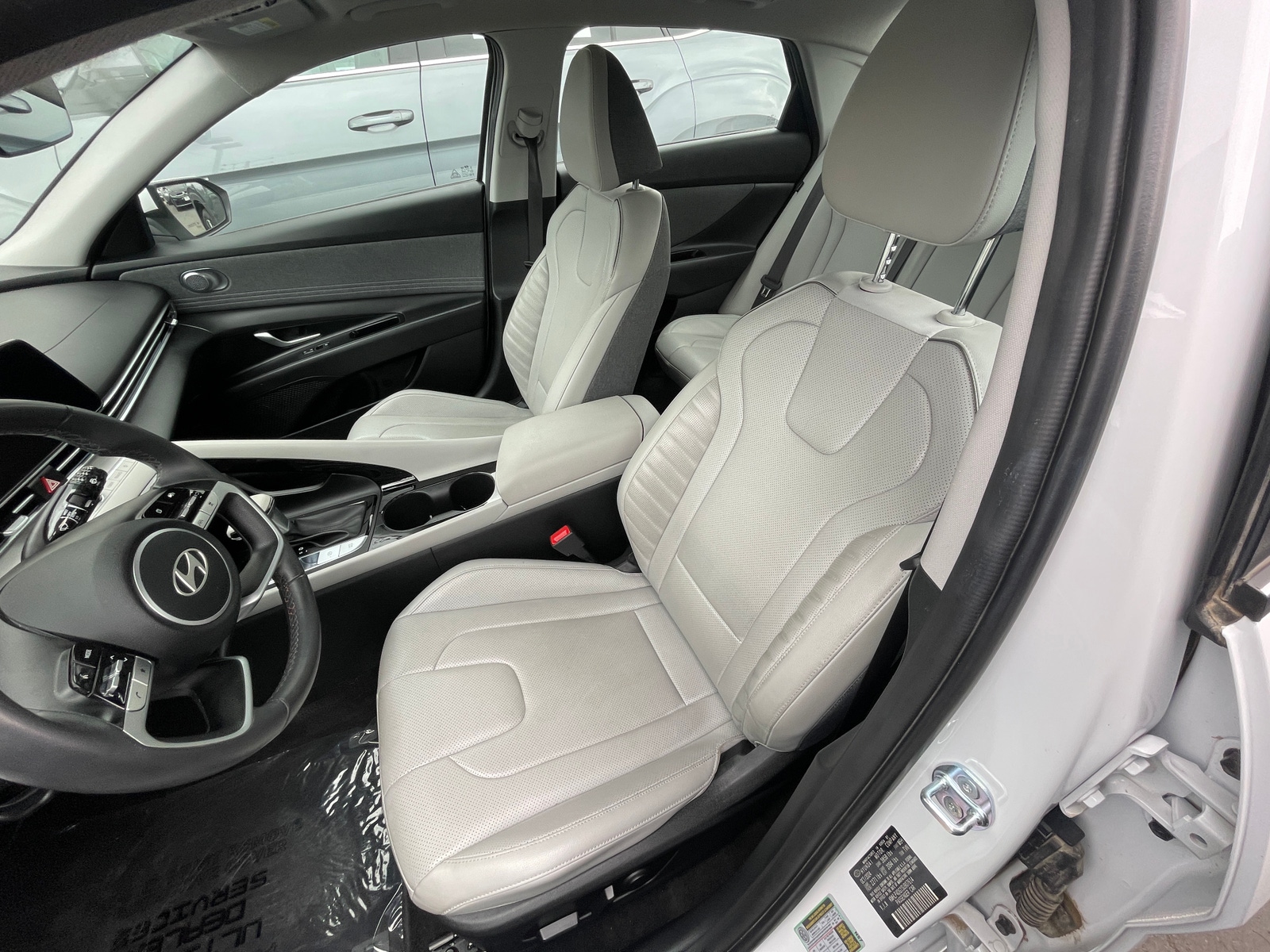 Thumbnail: 2025 Hyundai Elantra - 2