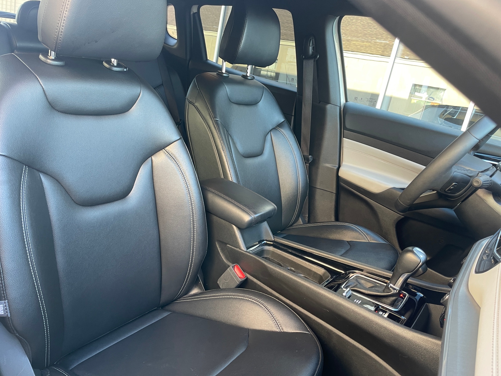 Thumbnail: 2025 Jeep Compass - 2