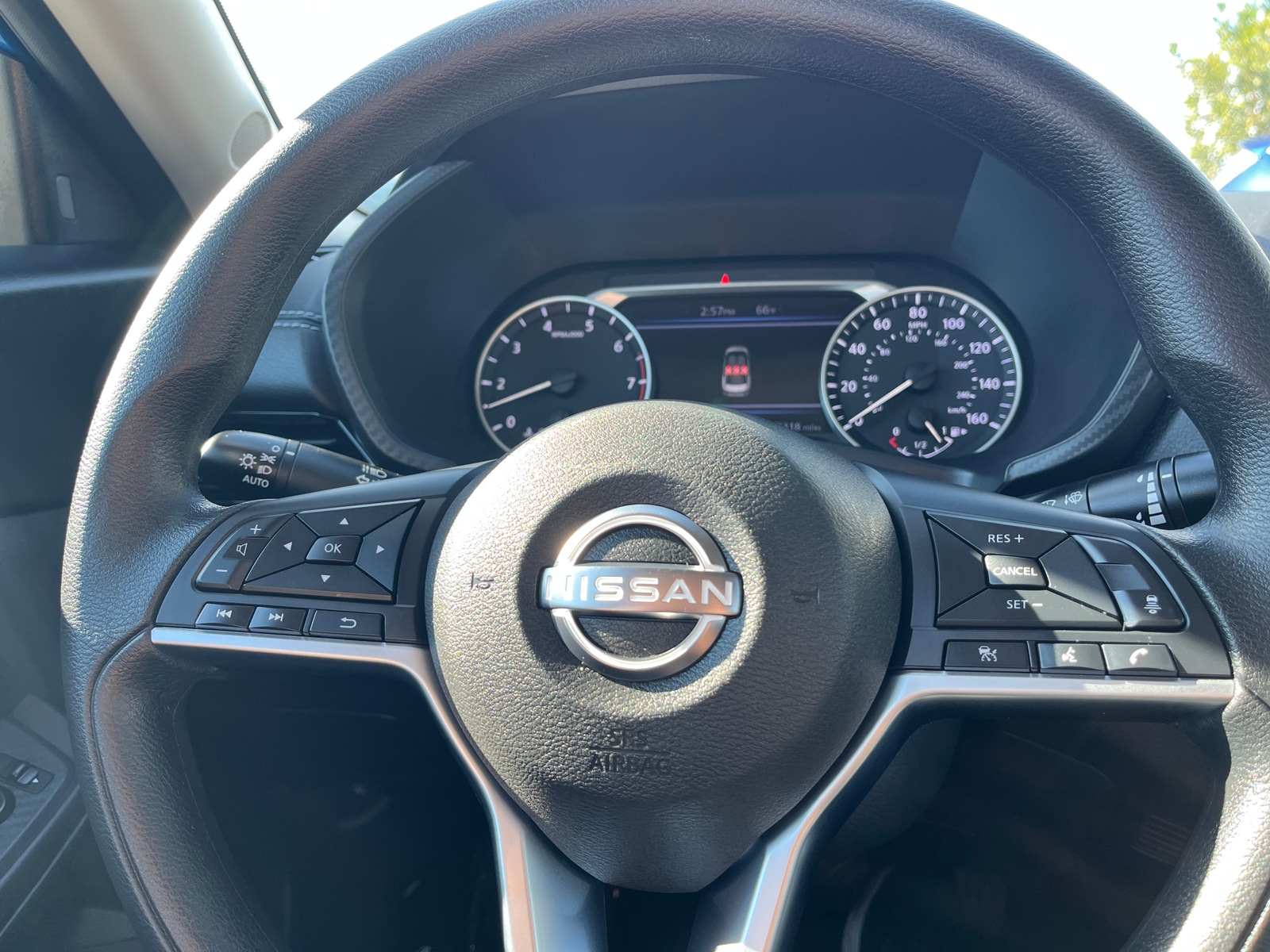 Thumbnail: 2025 Nissan Sentra - 5