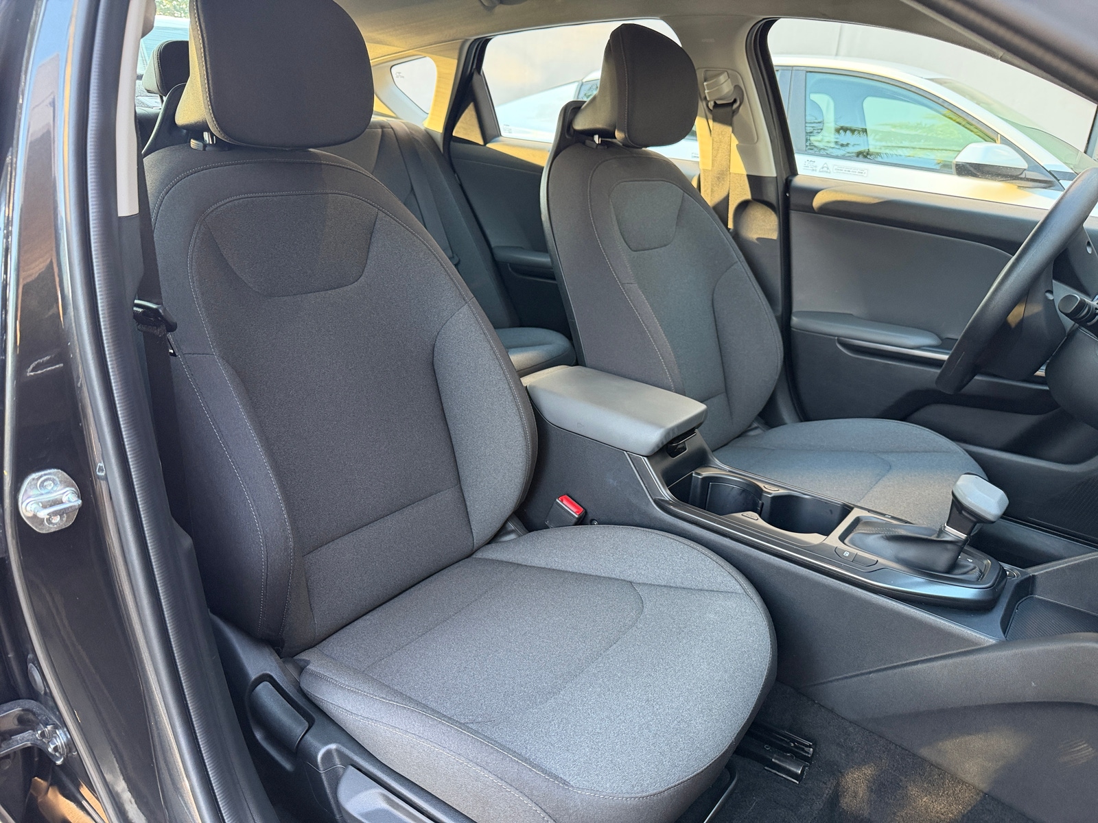 Thumbnail: 2025 Kia K4 - 2