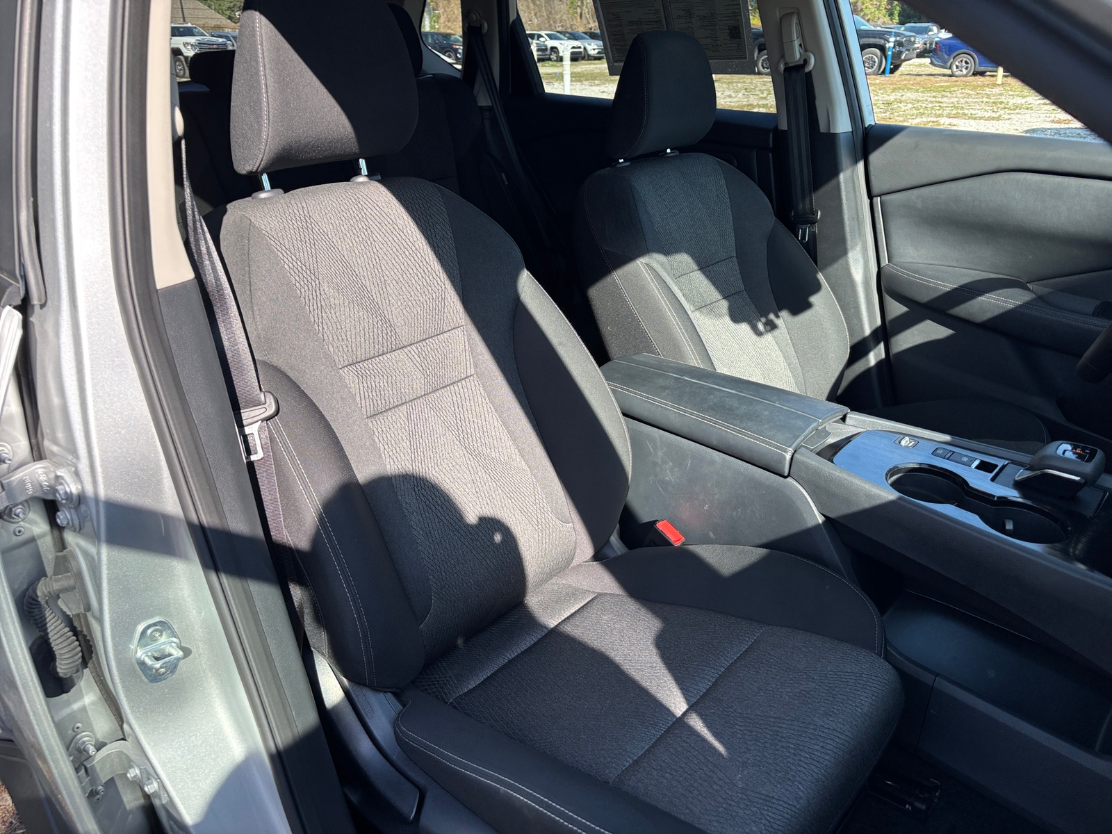 Thumbnail: 2025 Nissan Rogue - 2