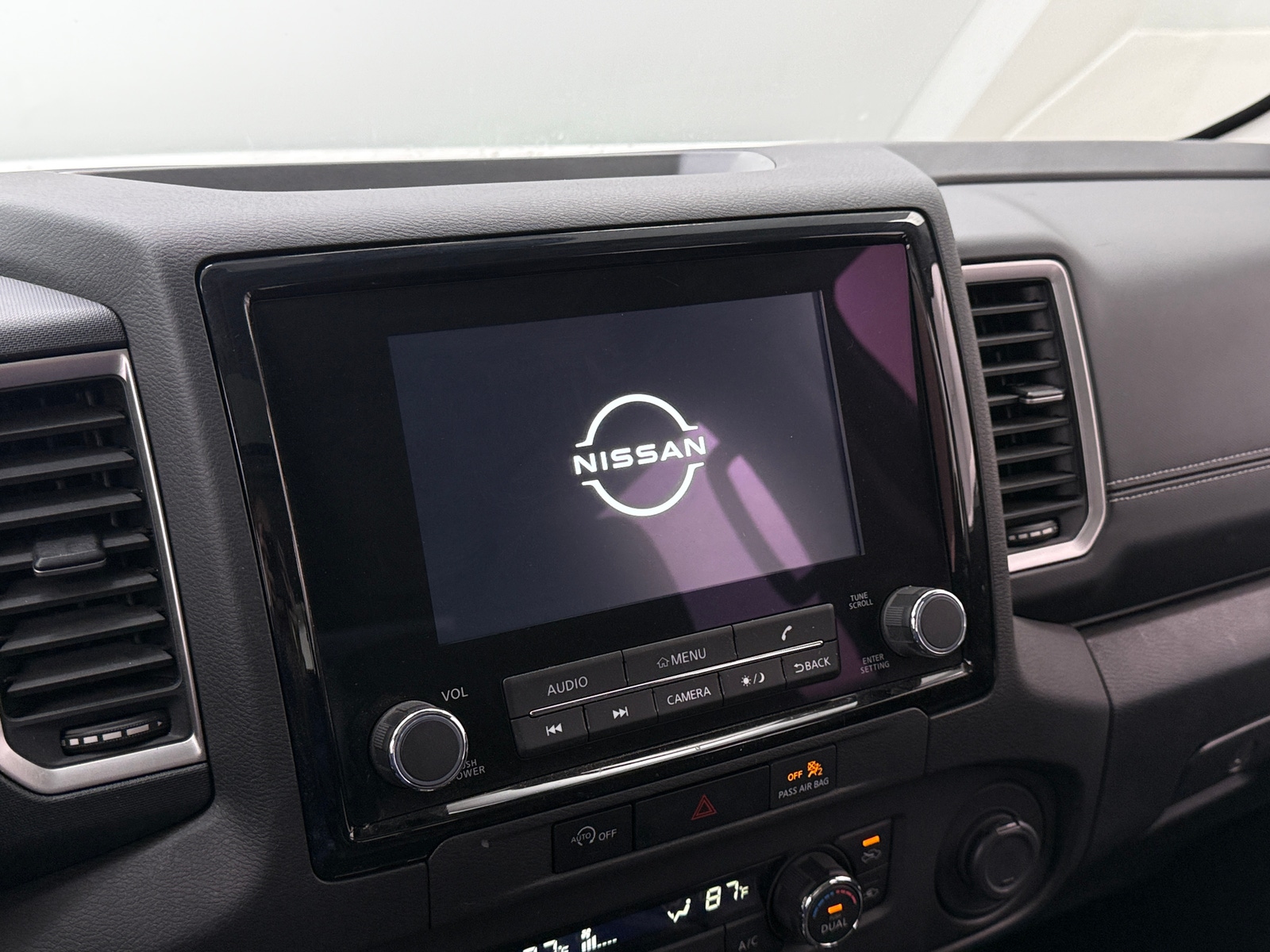 Thumbnail: 2024 Nissan Frontier - 3