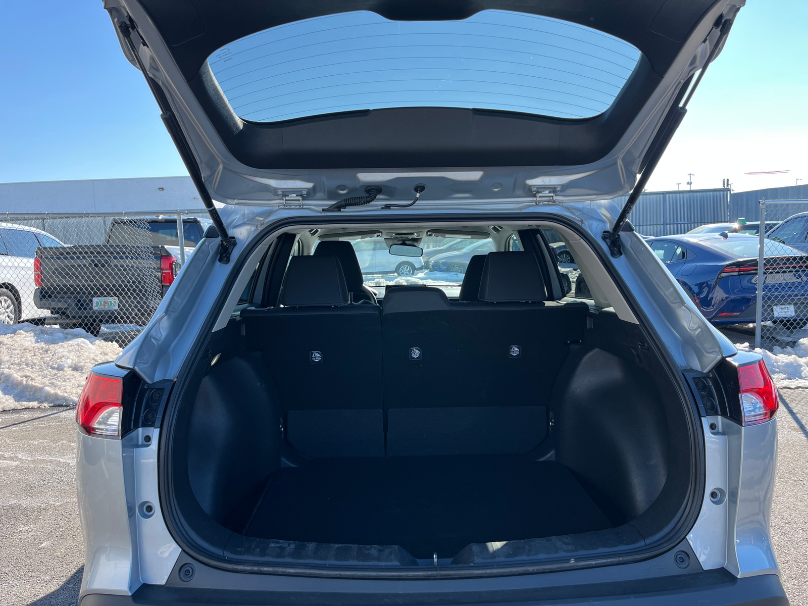 Thumbnail: 2025 Toyota Corolla Cross - 6