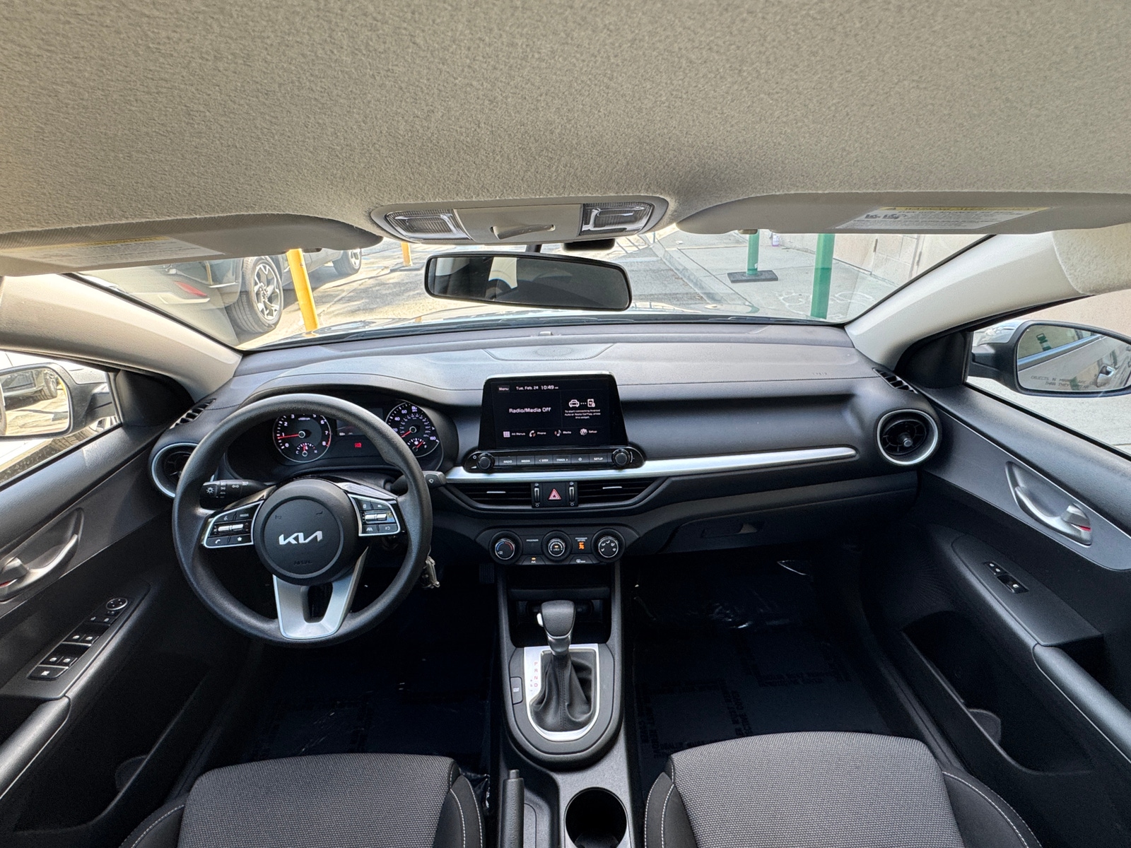 Thumbnail: 2024 Kia Forte - 3