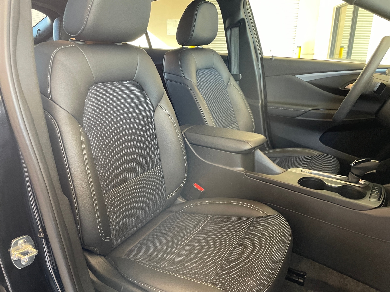 Thumbnail: 2025 Buick Envista - 2