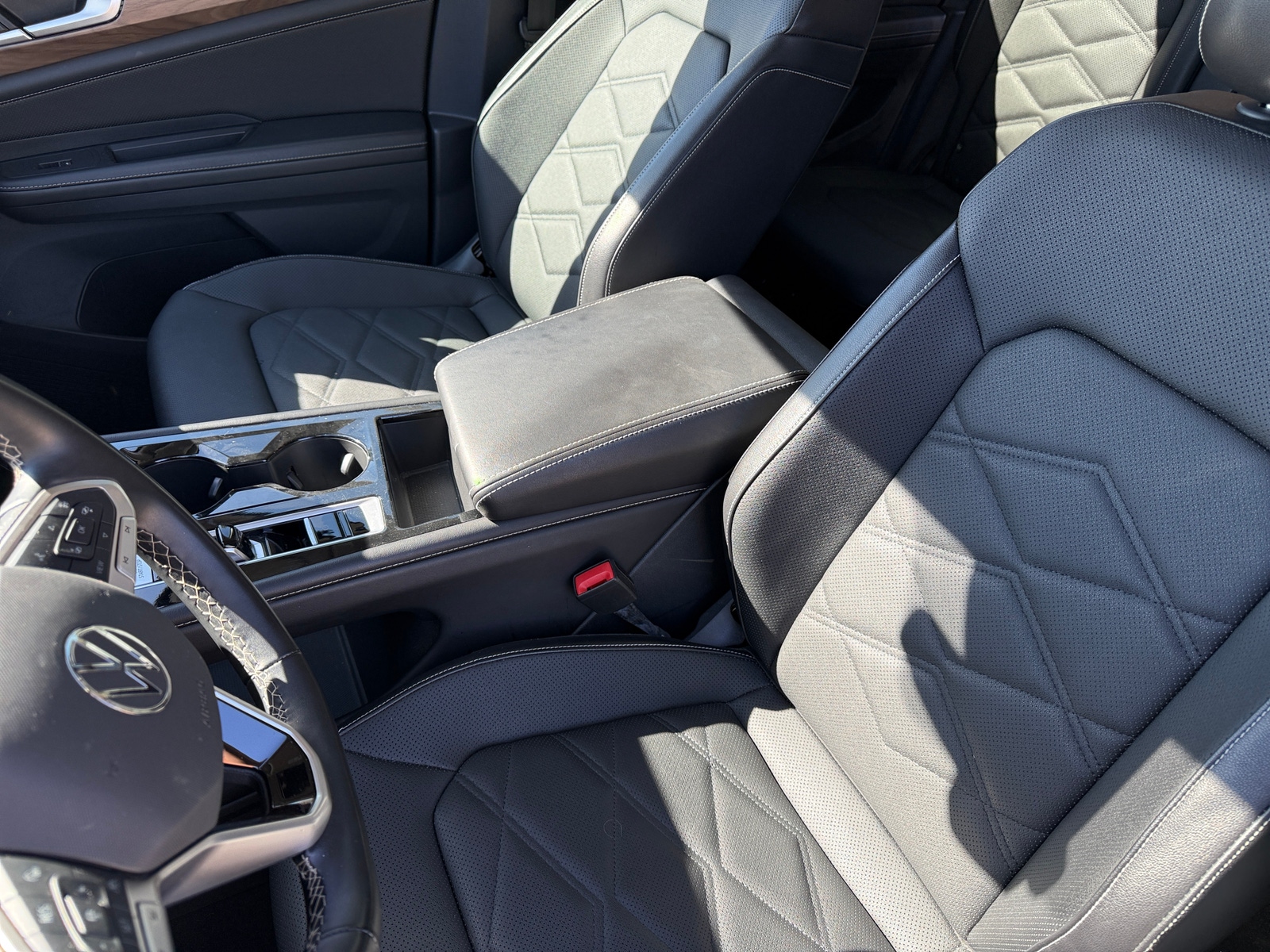 Thumbnail: 2025 Volkswagen Atlas - 2