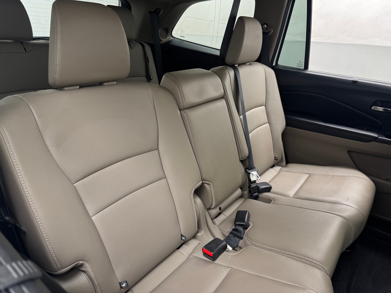 Thumbnail: 2017 Honda Pilot - 5