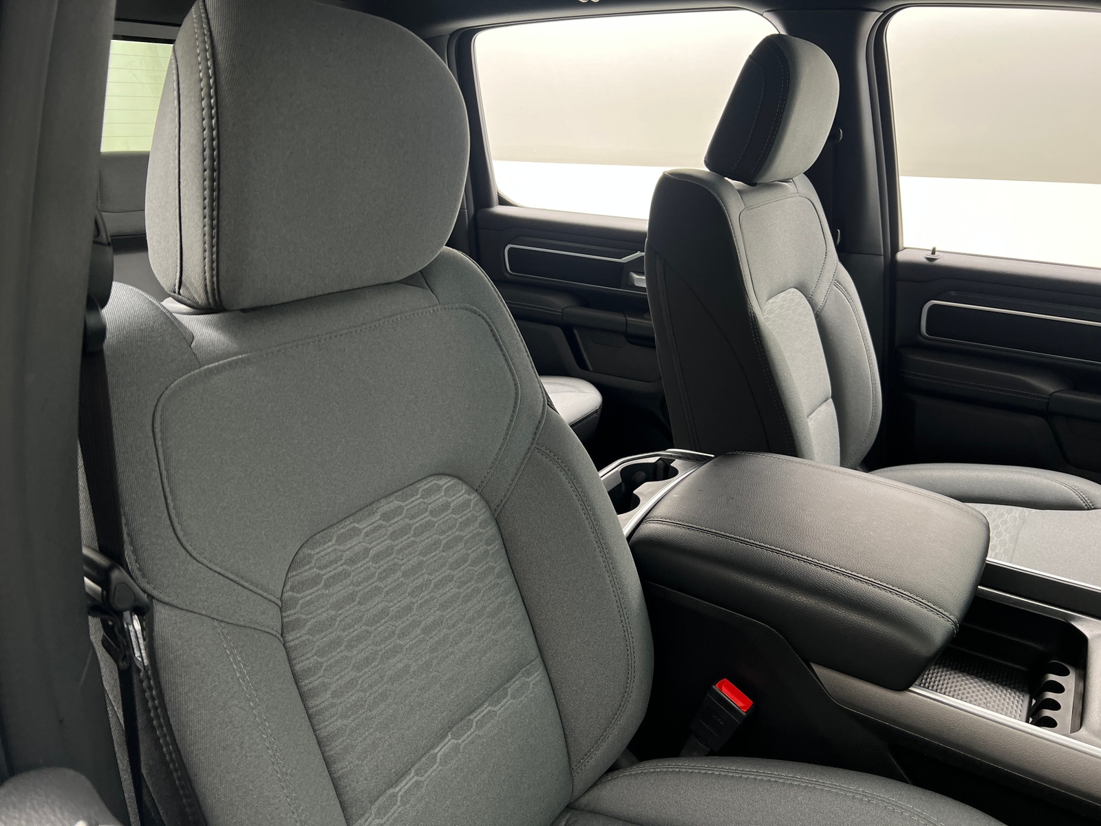 Thumbnail: 2025 RAM 1500 - 2