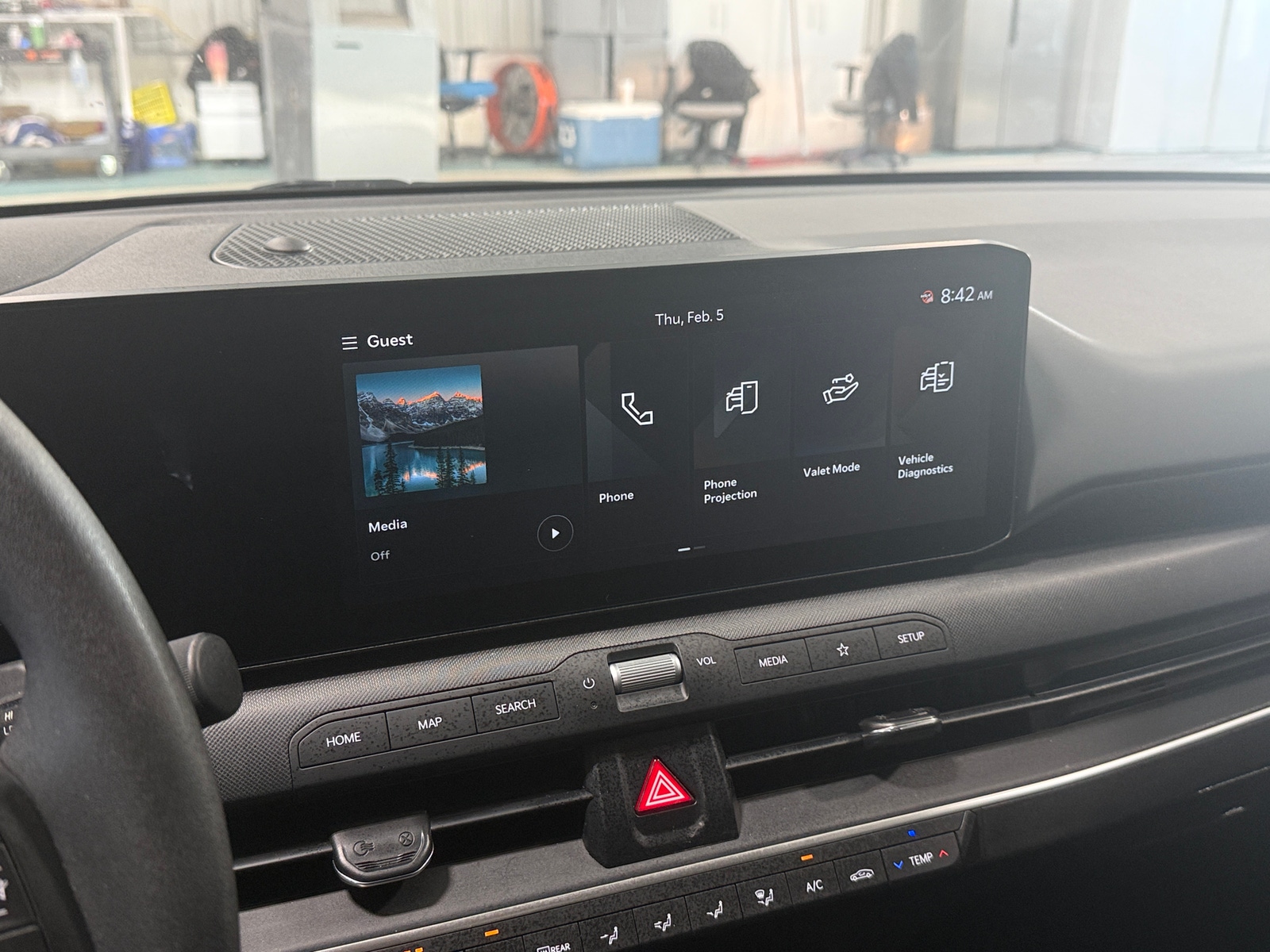 Thumbnail: 2025 Kia K4 - 4