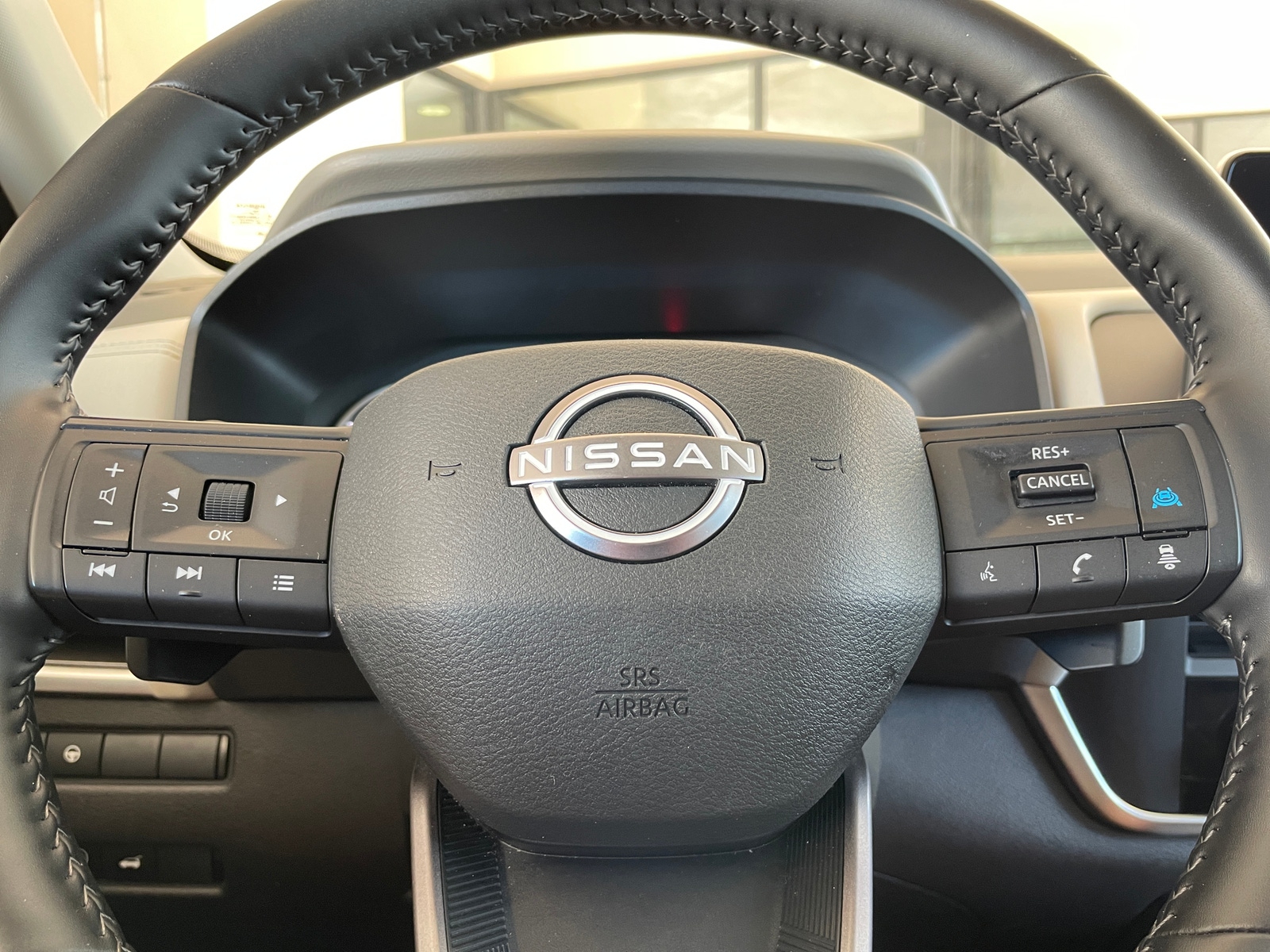 Thumbnail: 2025 Nissan Rogue - 5