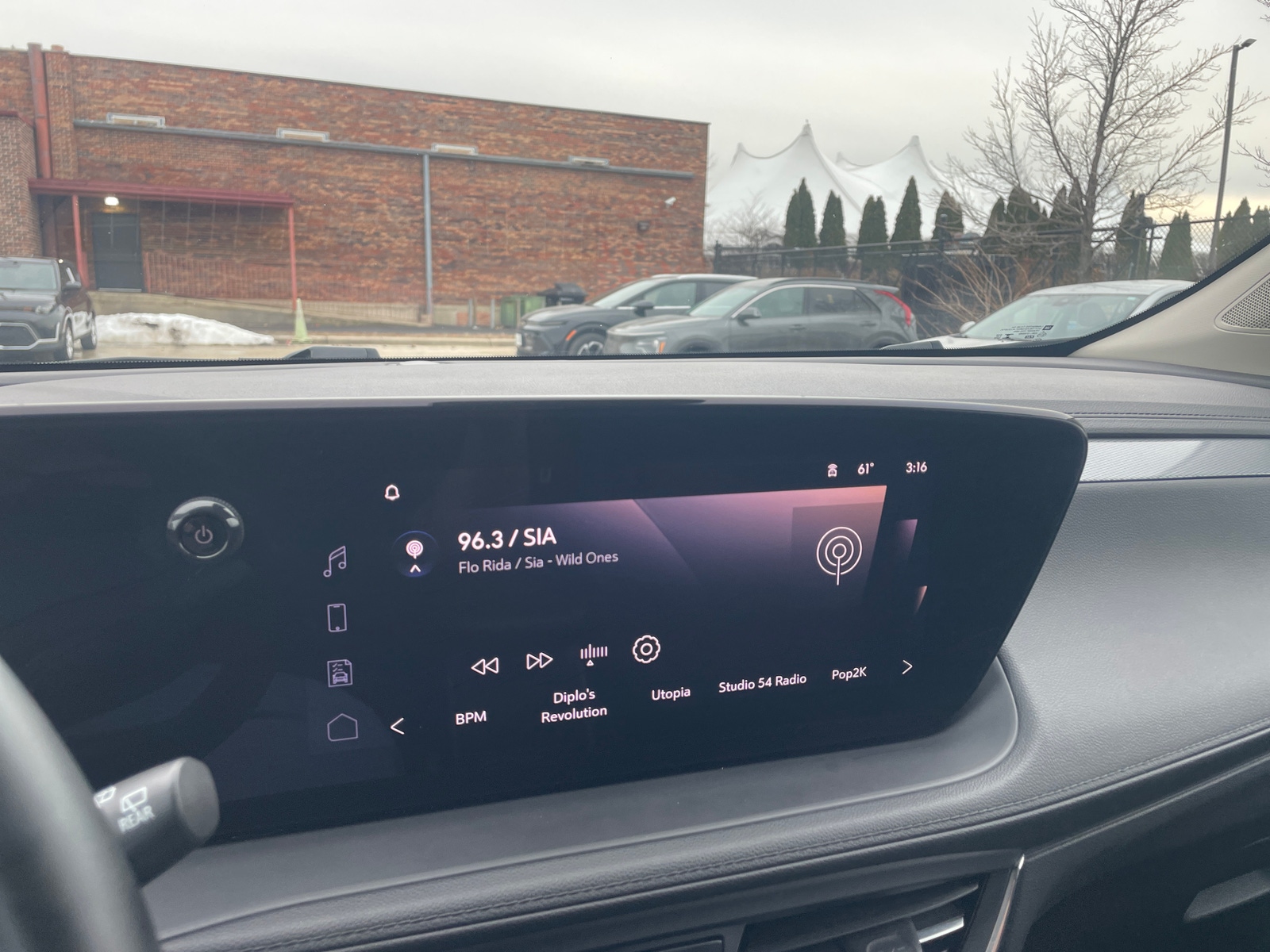 Thumbnail: 2025 Buick Encore GX - 4