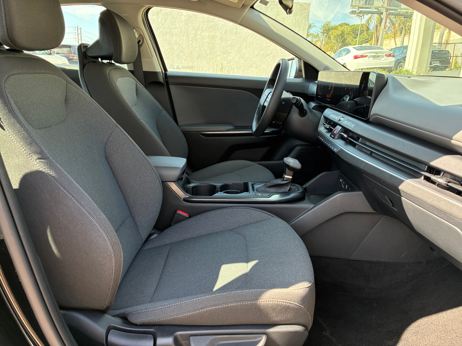 Thumbnail: 2025 Kia K4 - 2