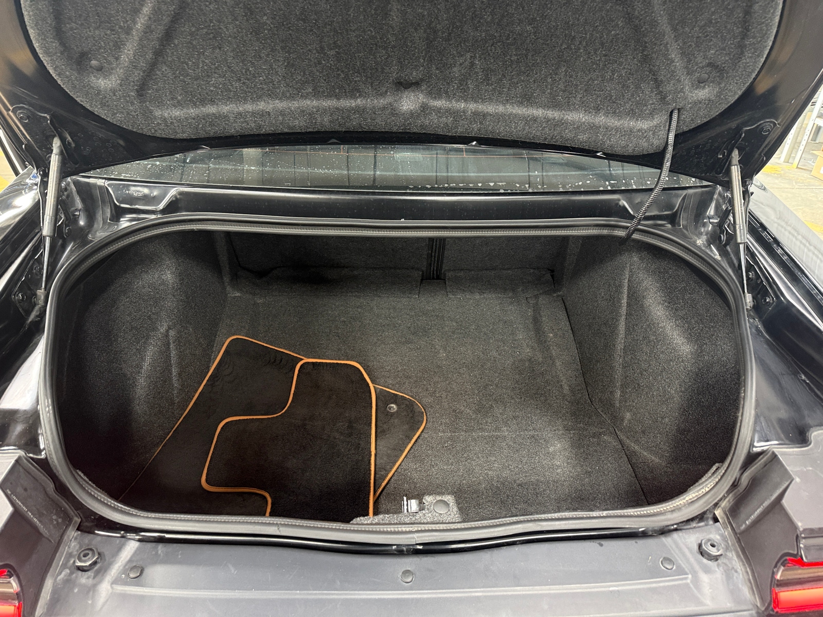 Thumbnail: 2015 Dodge Challenger - 4