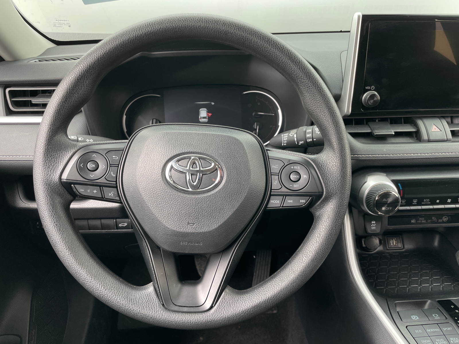 Thumbnail: 2025 Toyota RAV4 - 5